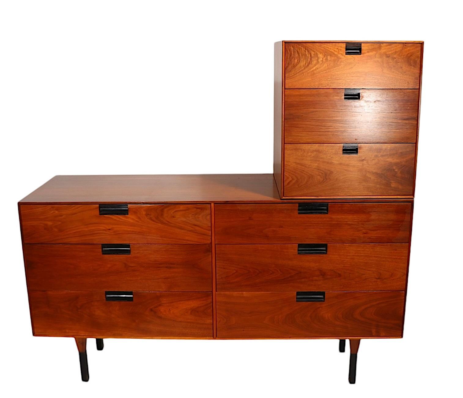 Set di cassettiere in due pezzi del Mid Century, attribuito a Baughman per Directional, 1950 ca. in vendita 7
