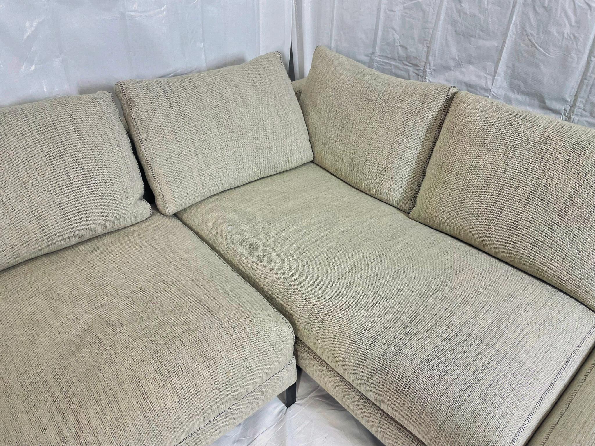 Canapé sectionnel en deux parties par Antonio Citterio pour B&B Italia, Italie moderne en vente 3