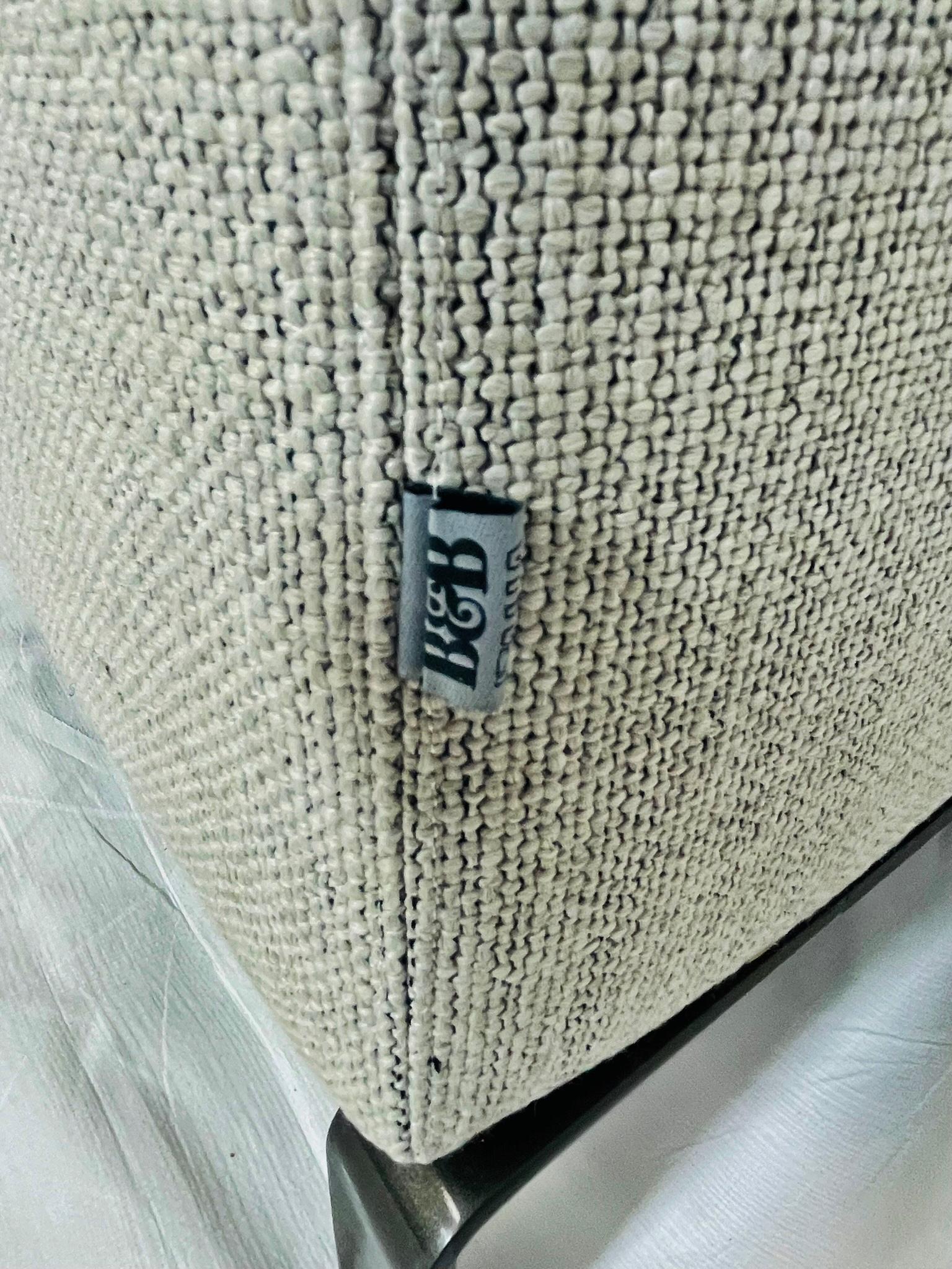 Canapé sectionnel en deux parties par Antonio Citterio pour B&B Italia, Italie moderne en vente 8