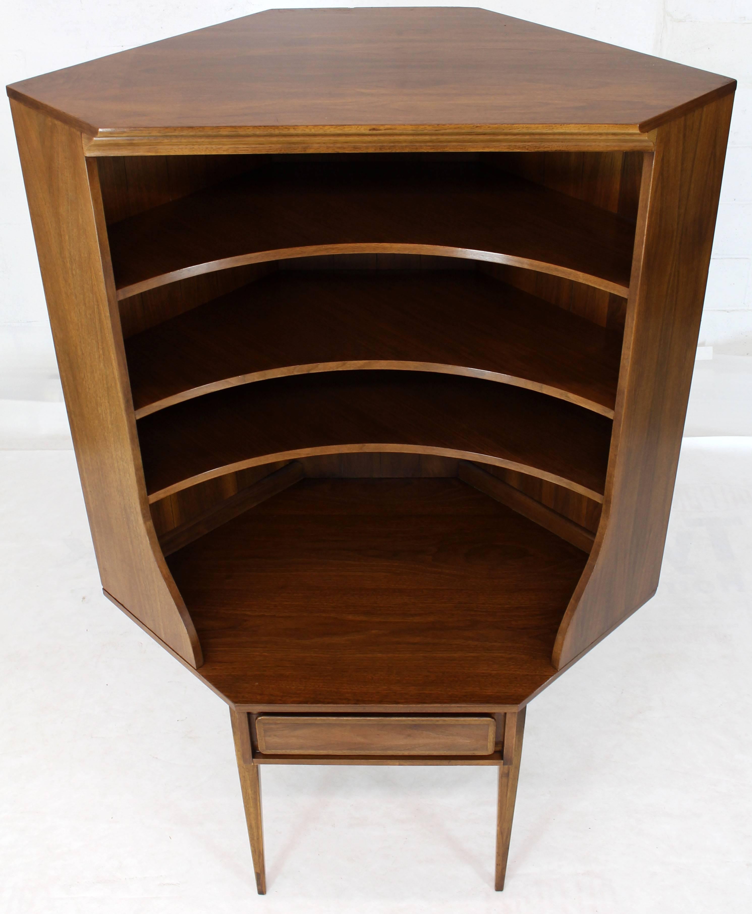 Mid-Century Modern Two-Piece Walnut Corner Desk Table Bookcase Hutch For Sale
