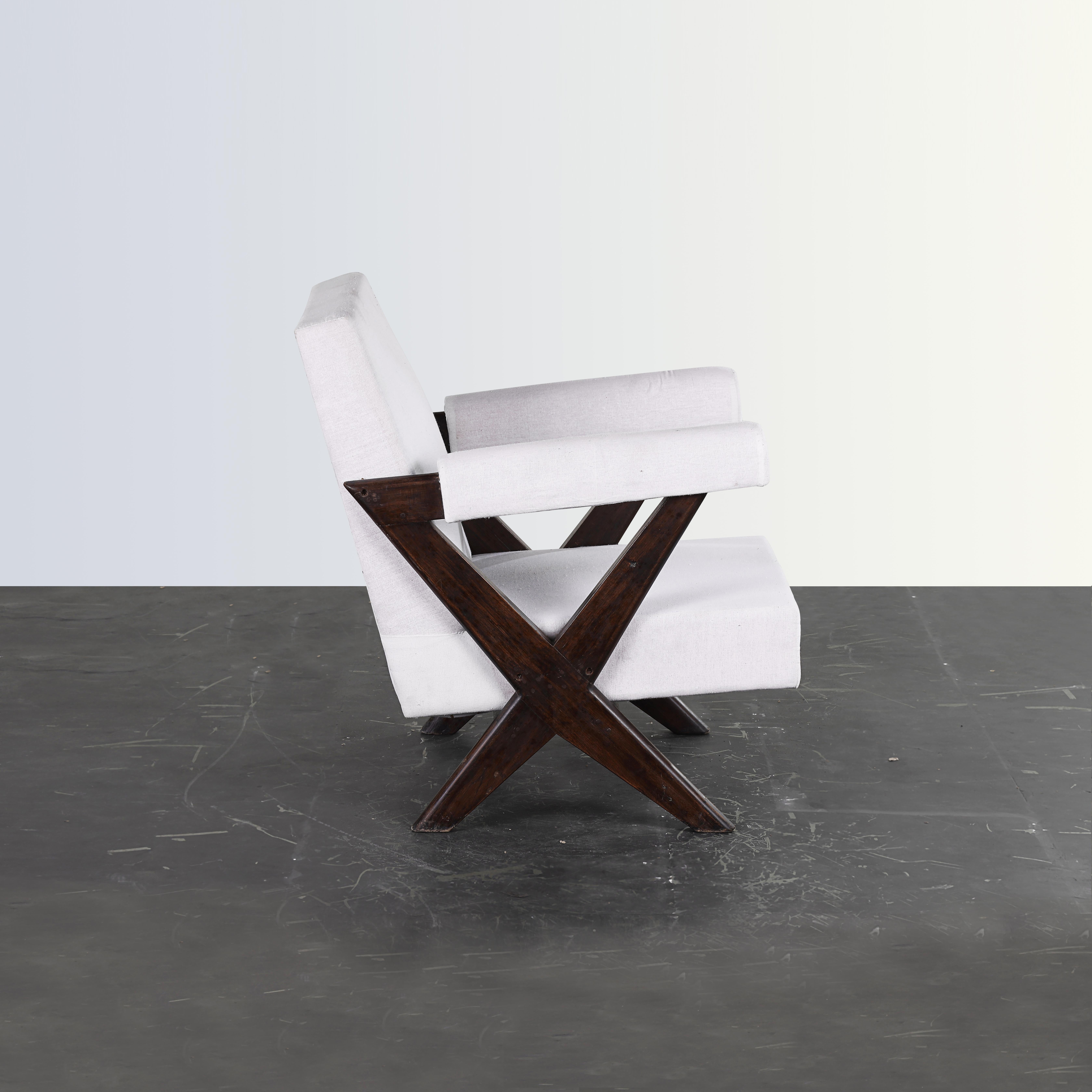 Mid-Century Modern Deux chaises longues Pierre Jeanneret PJ-SI-48-A authentique mi-siècle moderne en vente
