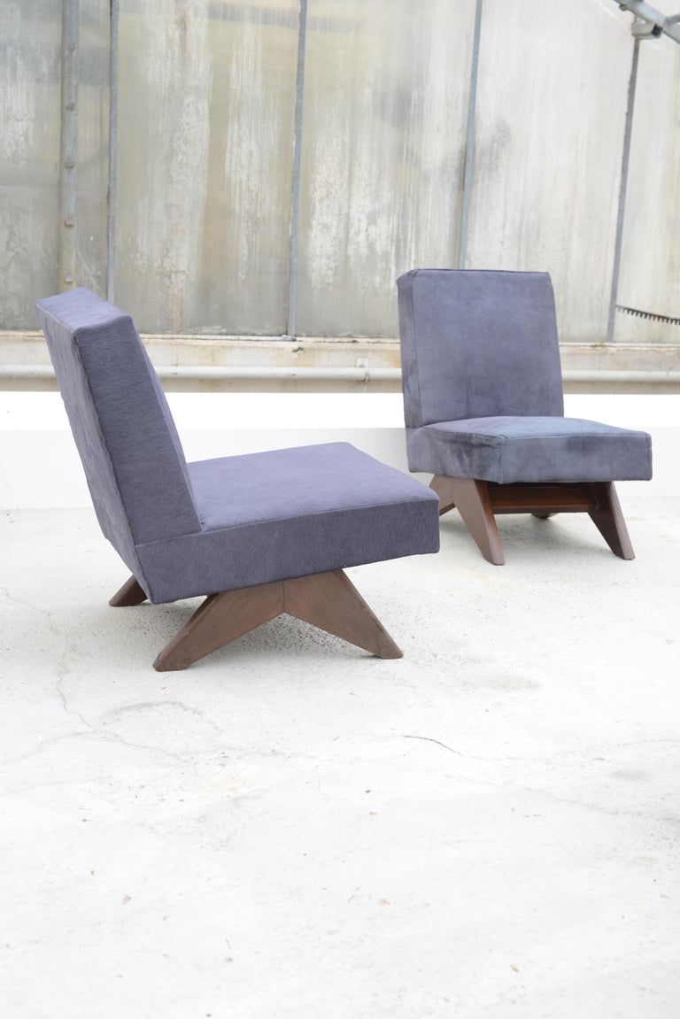 Two Pierre Jeanneret Sofa Chairs / Authentic Mid-Century Modern, Chandigarh In Good Condition For Sale In Zürich, CH