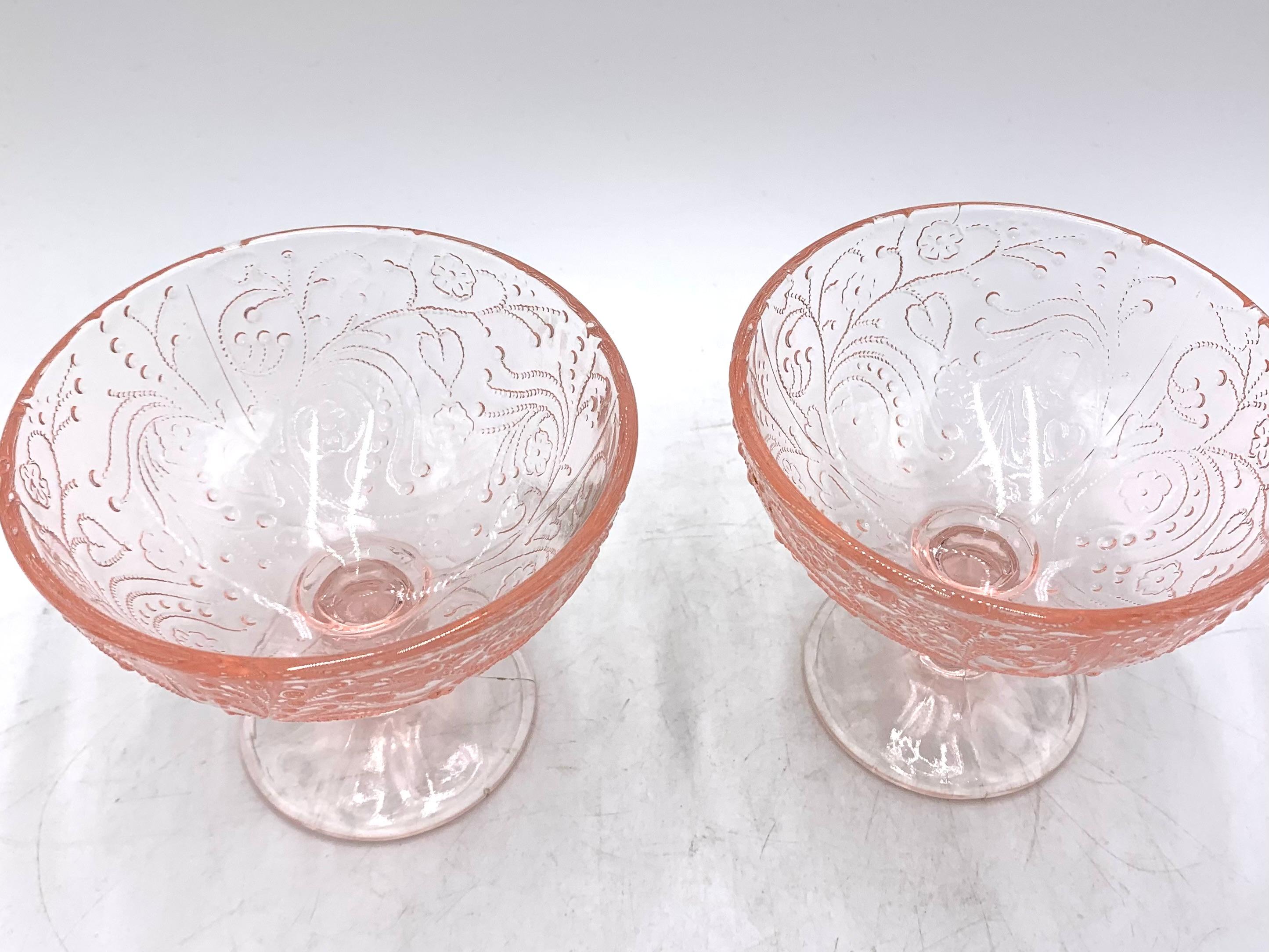 Two Pink Cups, Ząbkowice, 1970s In Good Condition For Sale In Chorzów, PL