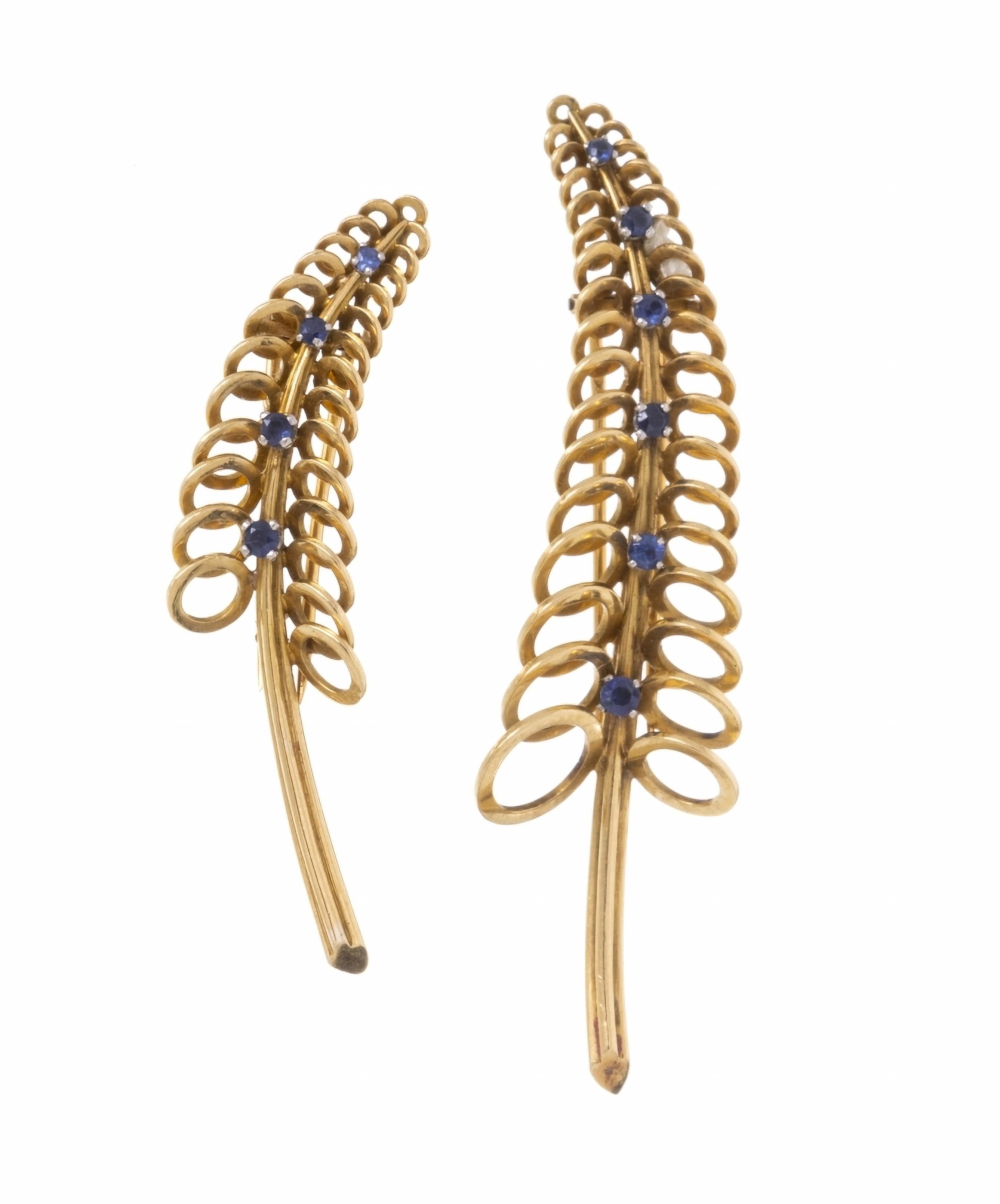 Hand-Crafted Two Pins in Gold Marchak, Paris, from the End of the 19th Century Art Deco For Sale