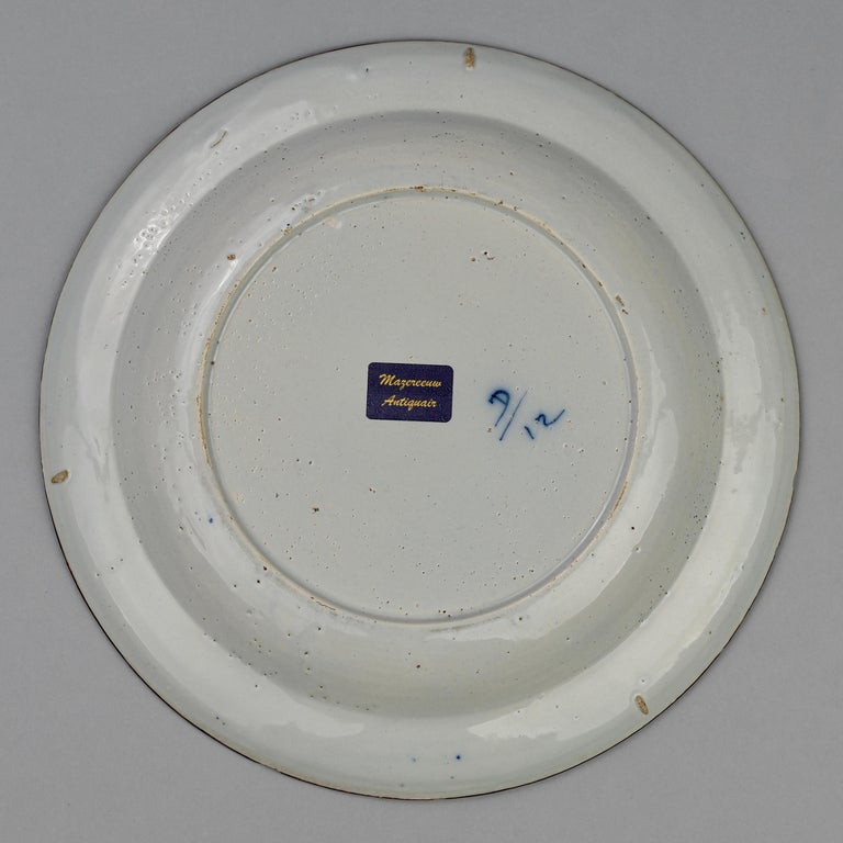 Two plates with the Coat of Arms of the ster Barony, 18th Century For Sale at 1stDibs