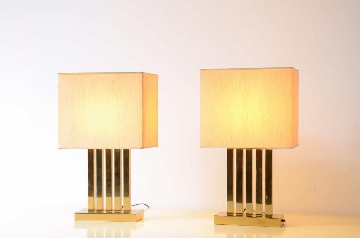 Mid-Century moderno Due lampade da tavolo in ottone lucido degli anni '70 in vendita