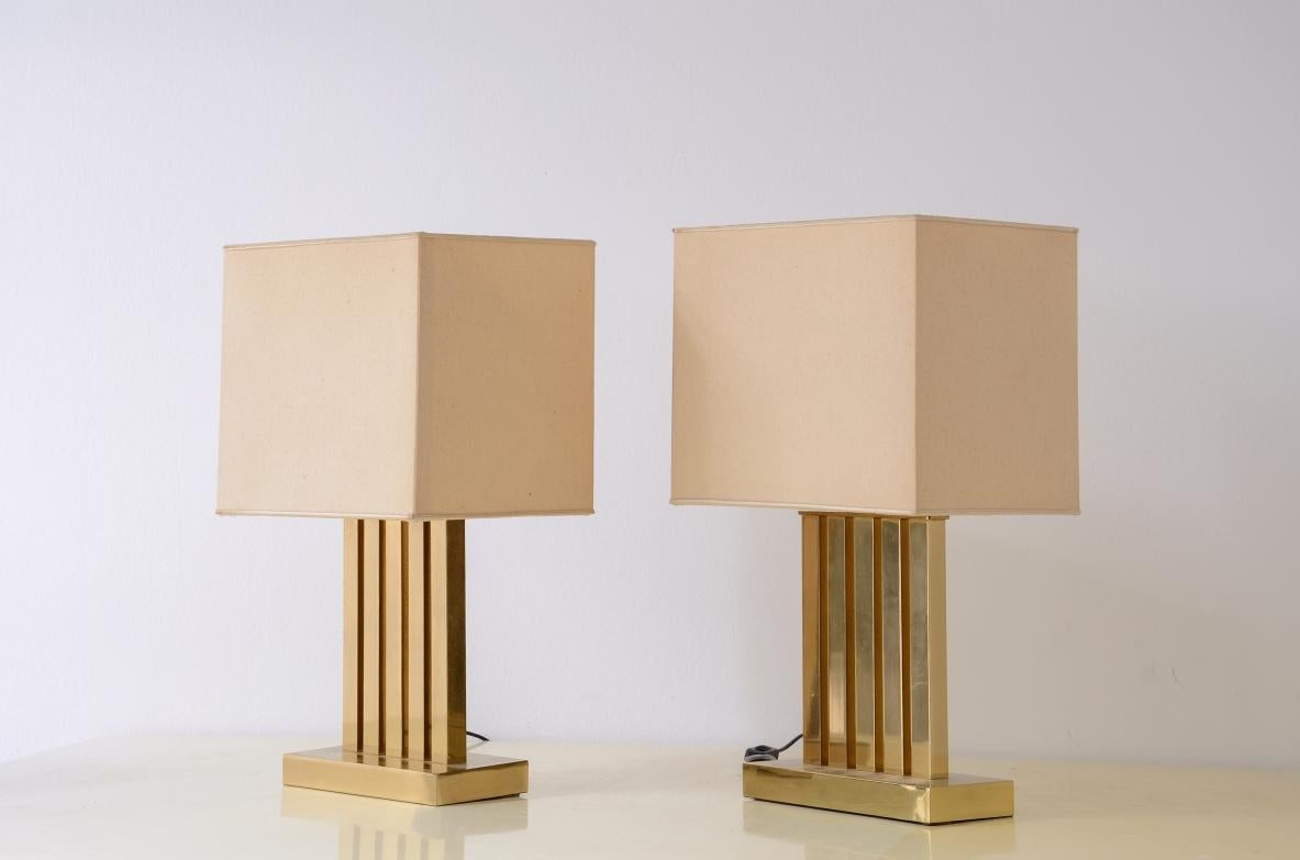 Due lampade da tavolo in ottone lucido degli anni '70 In condizioni ottime in vendita a Milano, IT