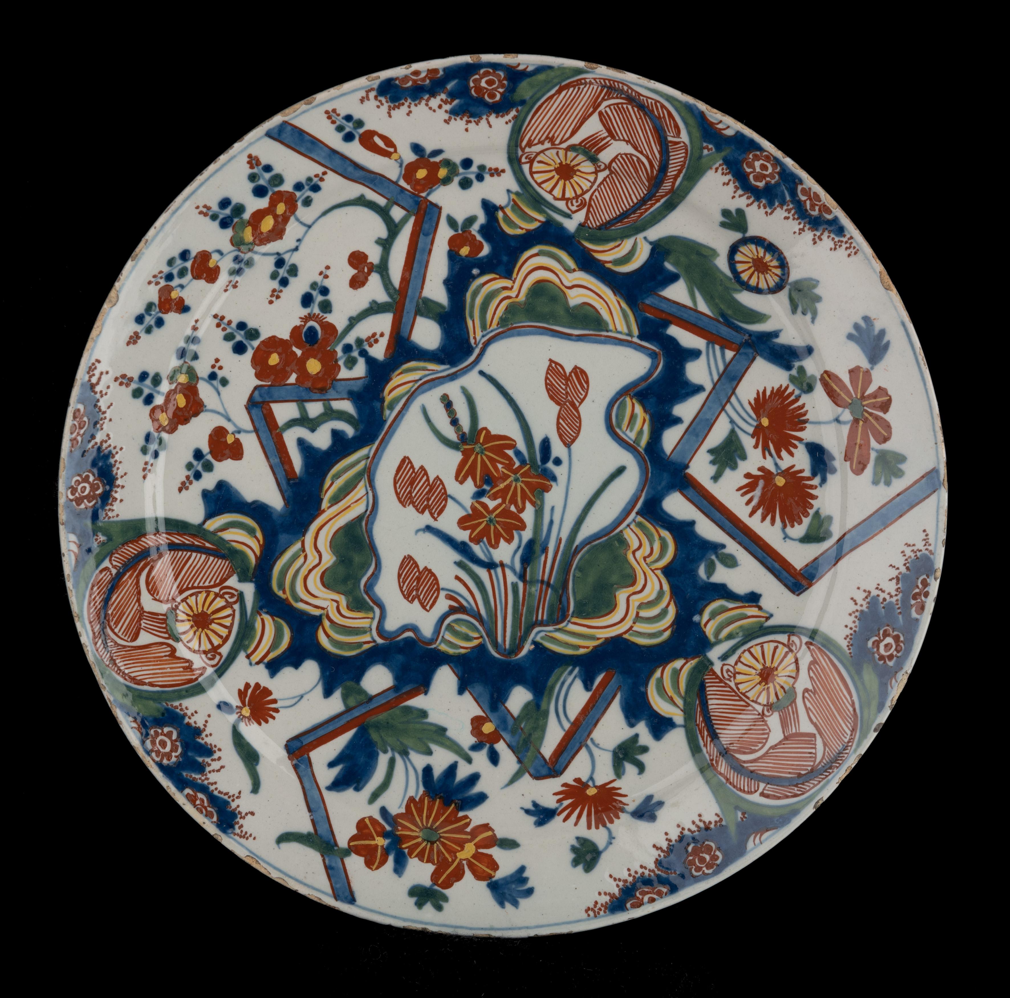 18th Century Two polychrome lightning plates Delft, 1700-1730 The Peacock pottery For Sale