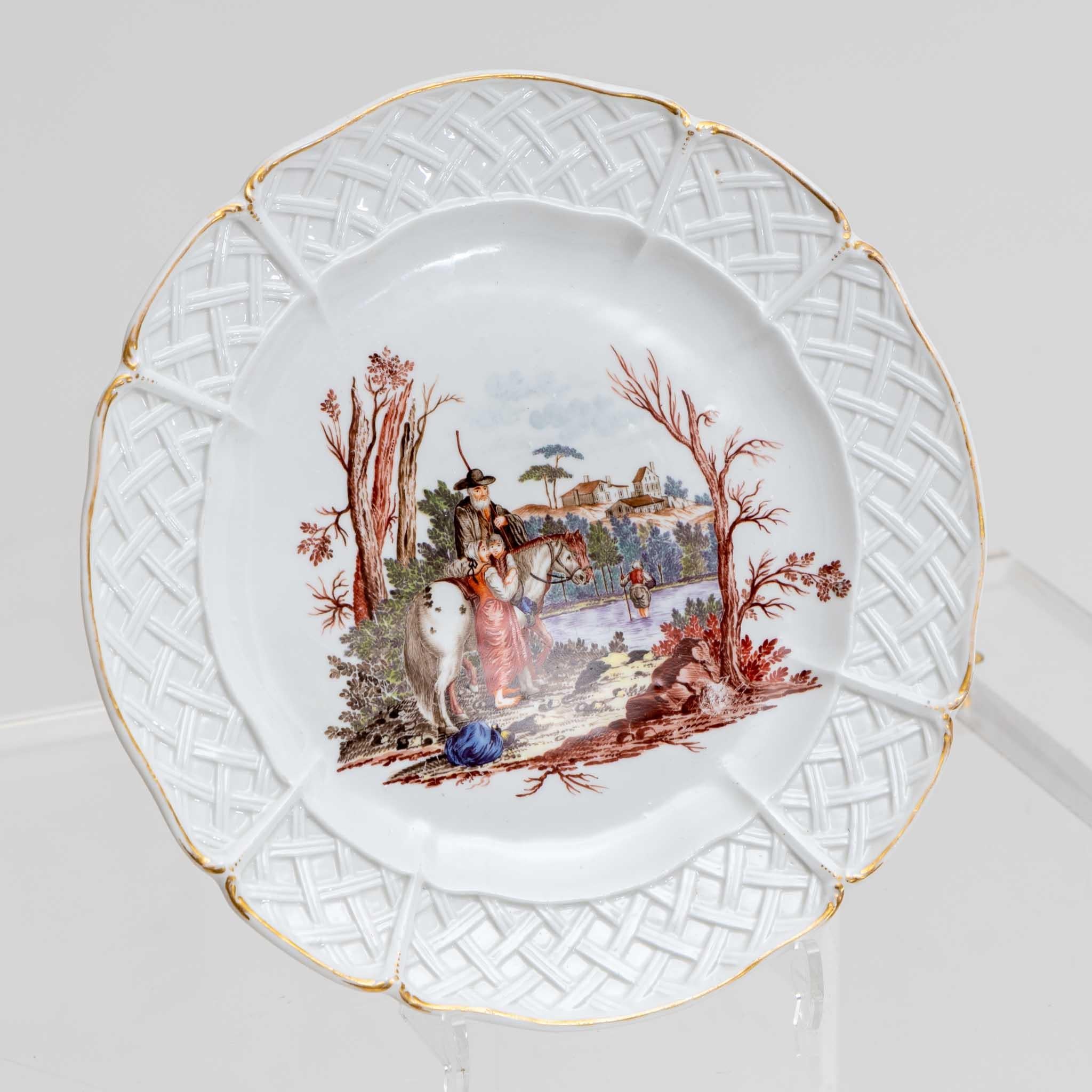 Two Porcelain Plates with Genre Scenes, Nymphenburg, circa 1770-1775 For Sale 2
