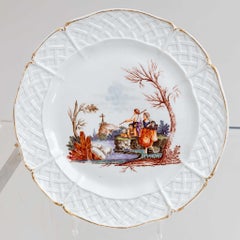 Zwei Porzellanteller mit Genreszenen, Nymphenburg, um 1770-1775