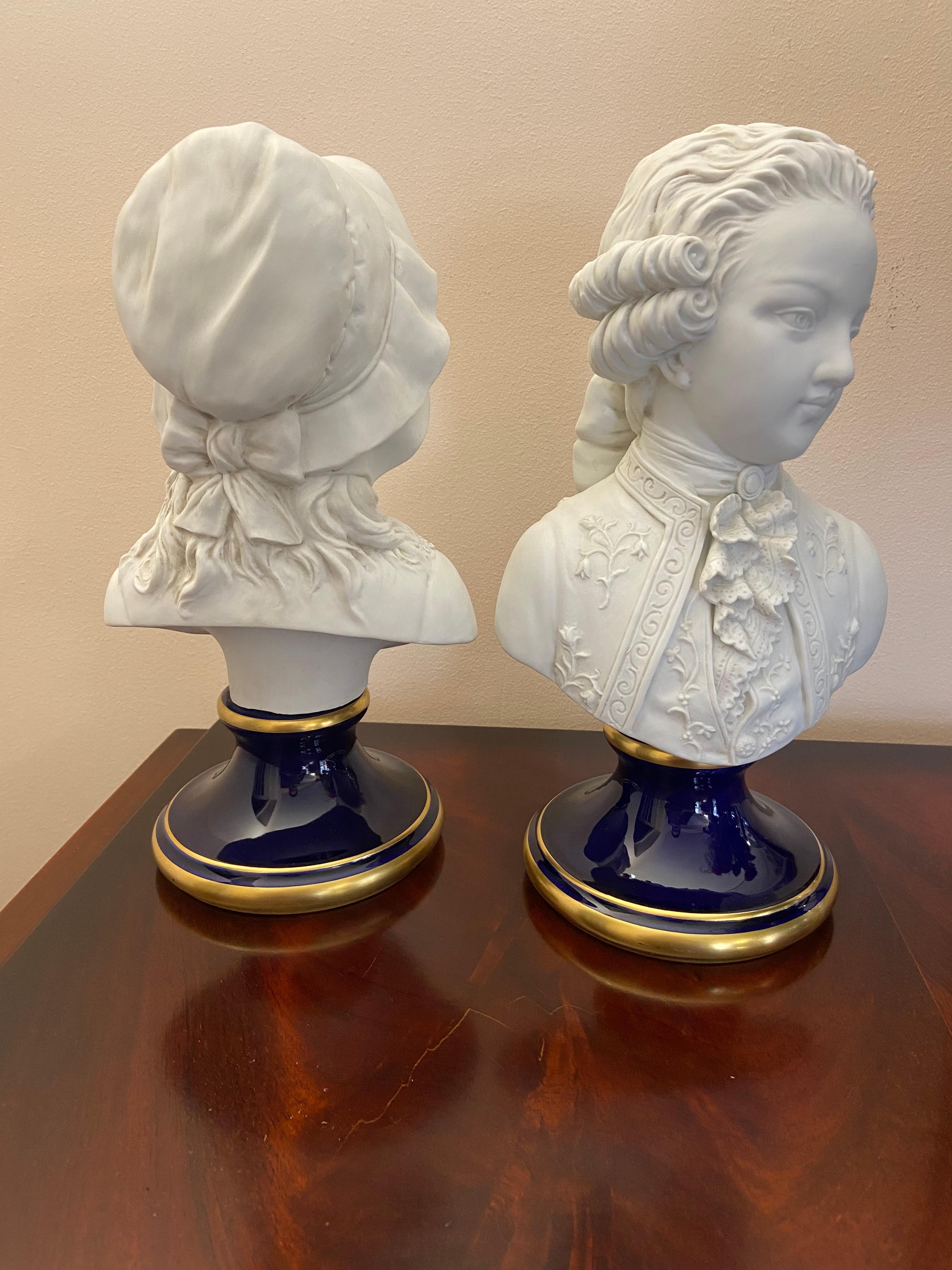 Due soggetti in porcellana, Italia, anni '80 in vendita 4