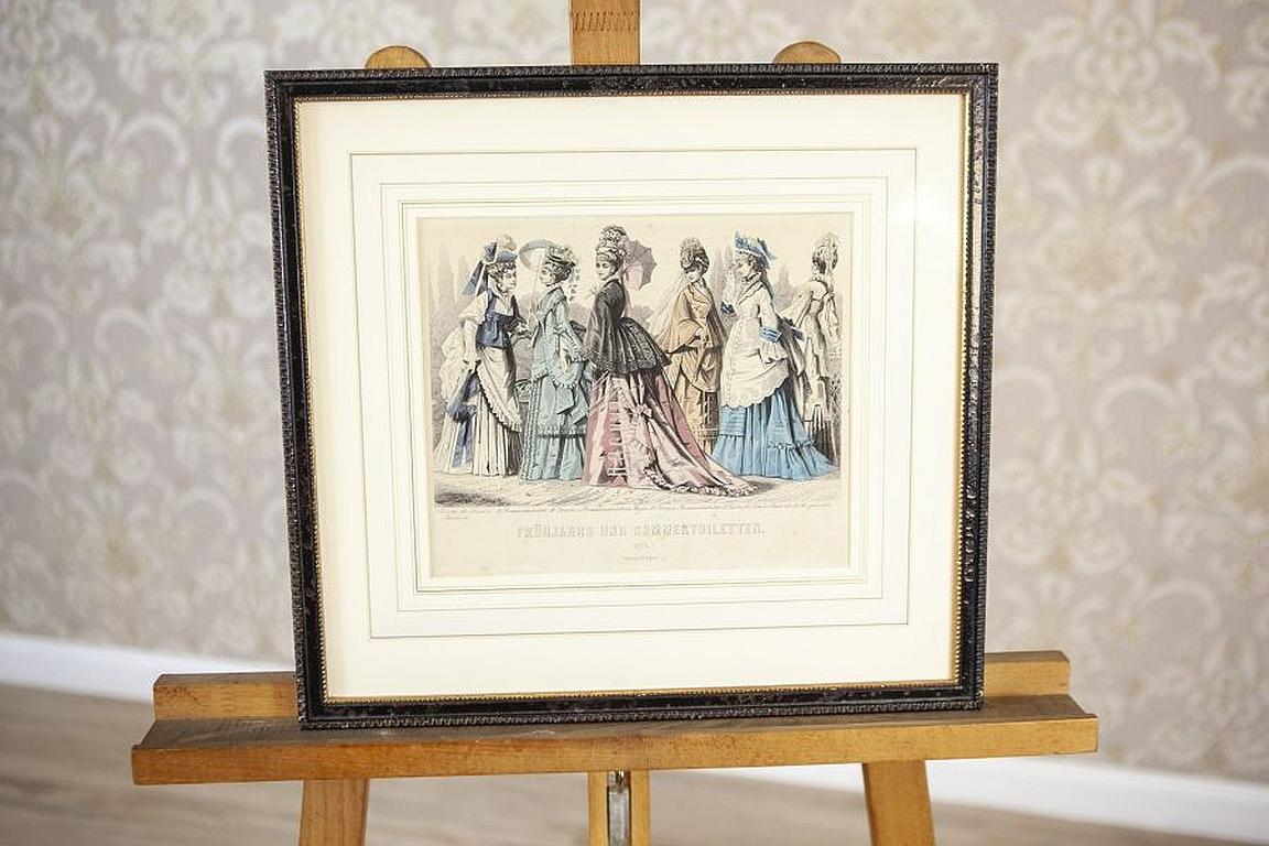 Two Prints Depicting Late-19th Century Fashion Framed in Wood In Good Condition For Sale In Opole, PL