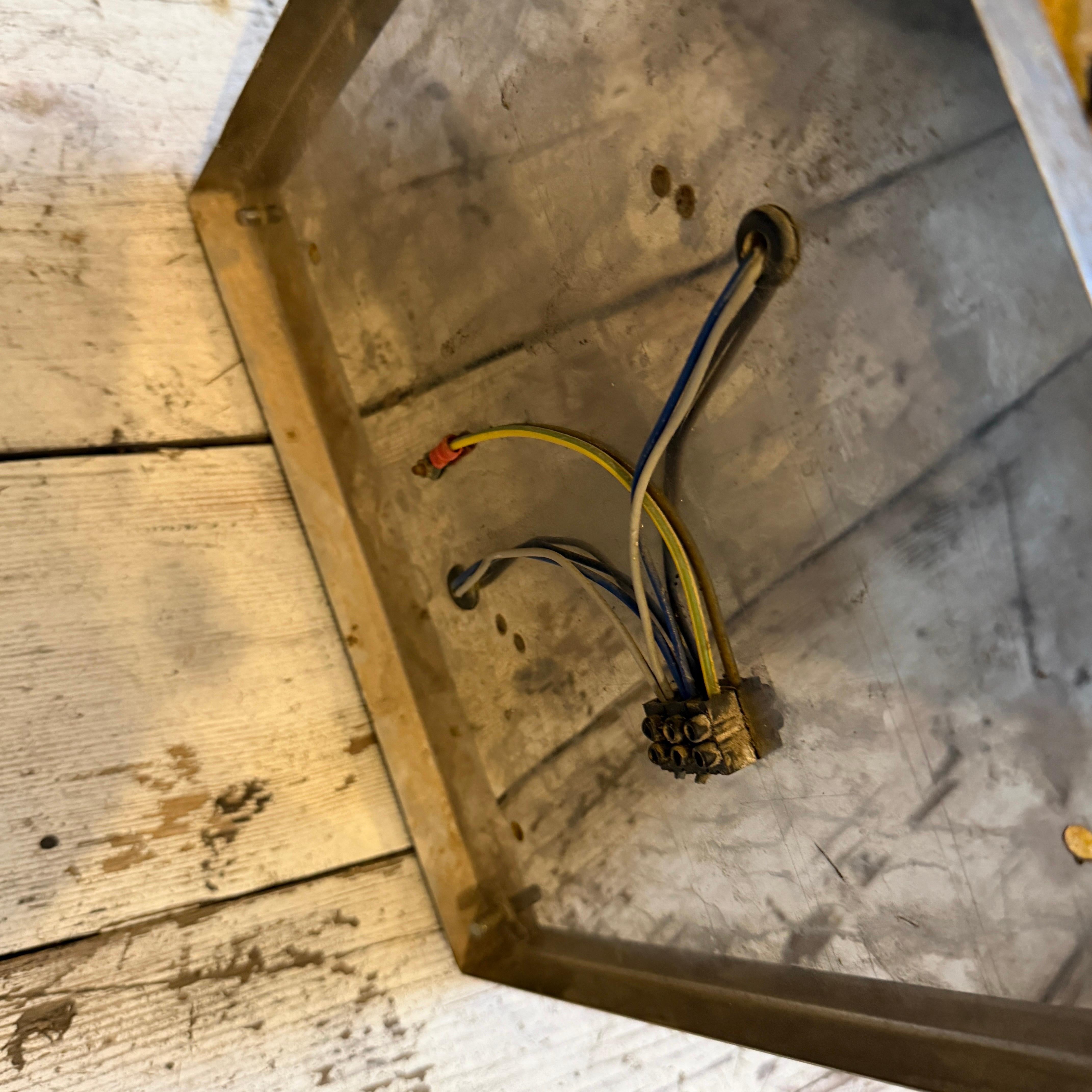 Two Rare 1970s Mazzega Space Age Square Murano Glass Wall or Ceiling Lights en vente 6