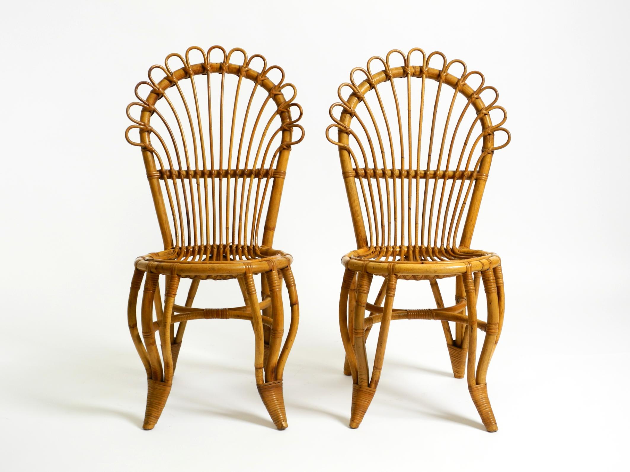 Two very beautiful, rare, original 1960s bamboo chairs.
Gorgeous, great design. Made in Italy.
Made entirely of bamboo and with great care.
The chairs are in very good condition, with no damage and are not wobbly.
The chairs have a slightly lower