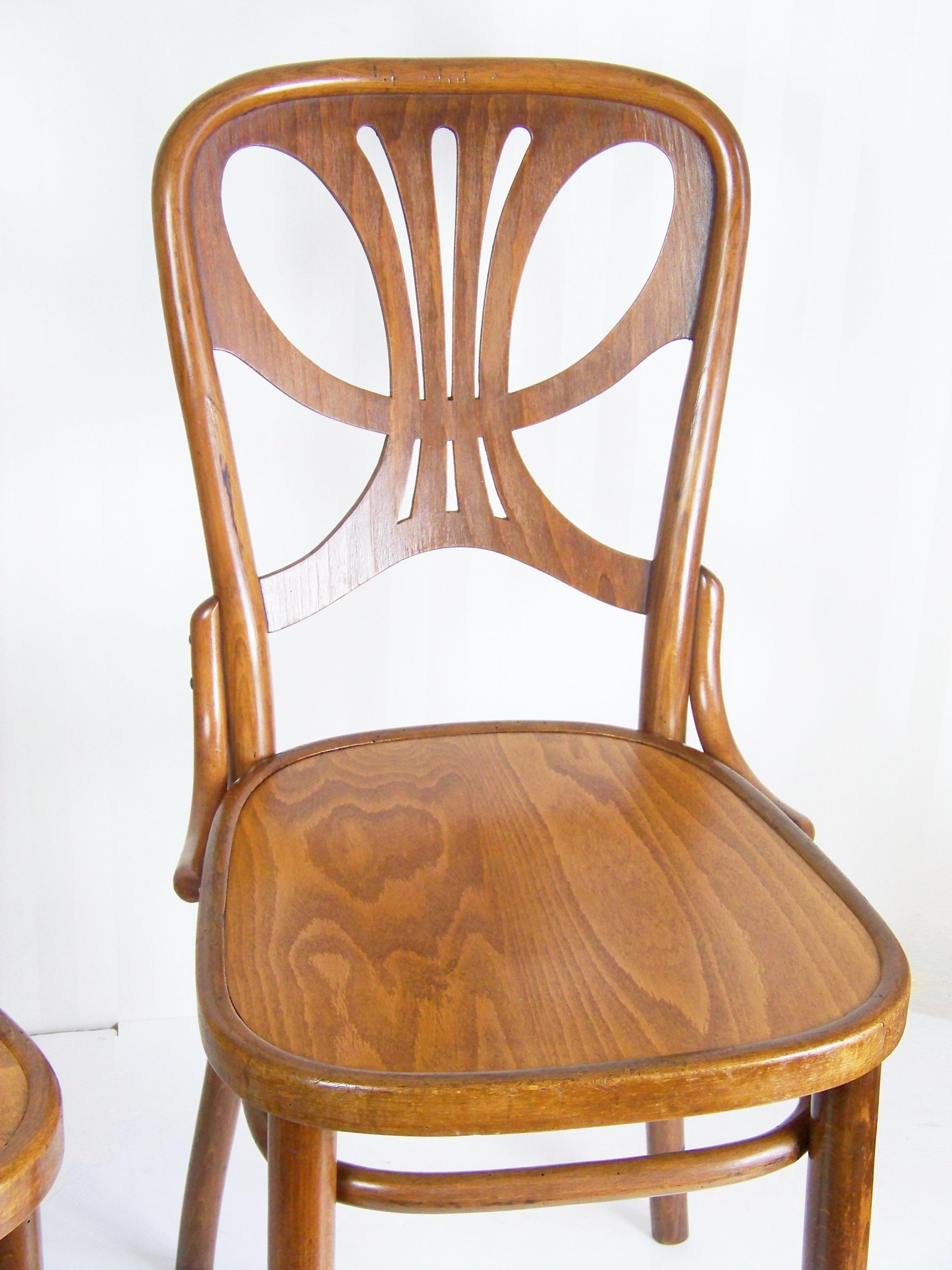 Art Nouveau Two Rare Chairs Thonet Nr.642, since 1911