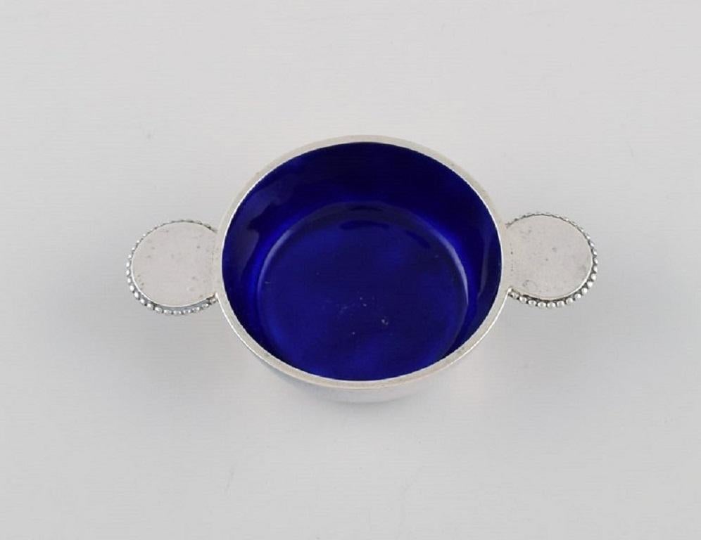 Seltene Evald Nielsen-Salzgefäße aus Sterlingsilber mit königsblauer Emaille (Dänisch) im Angebot