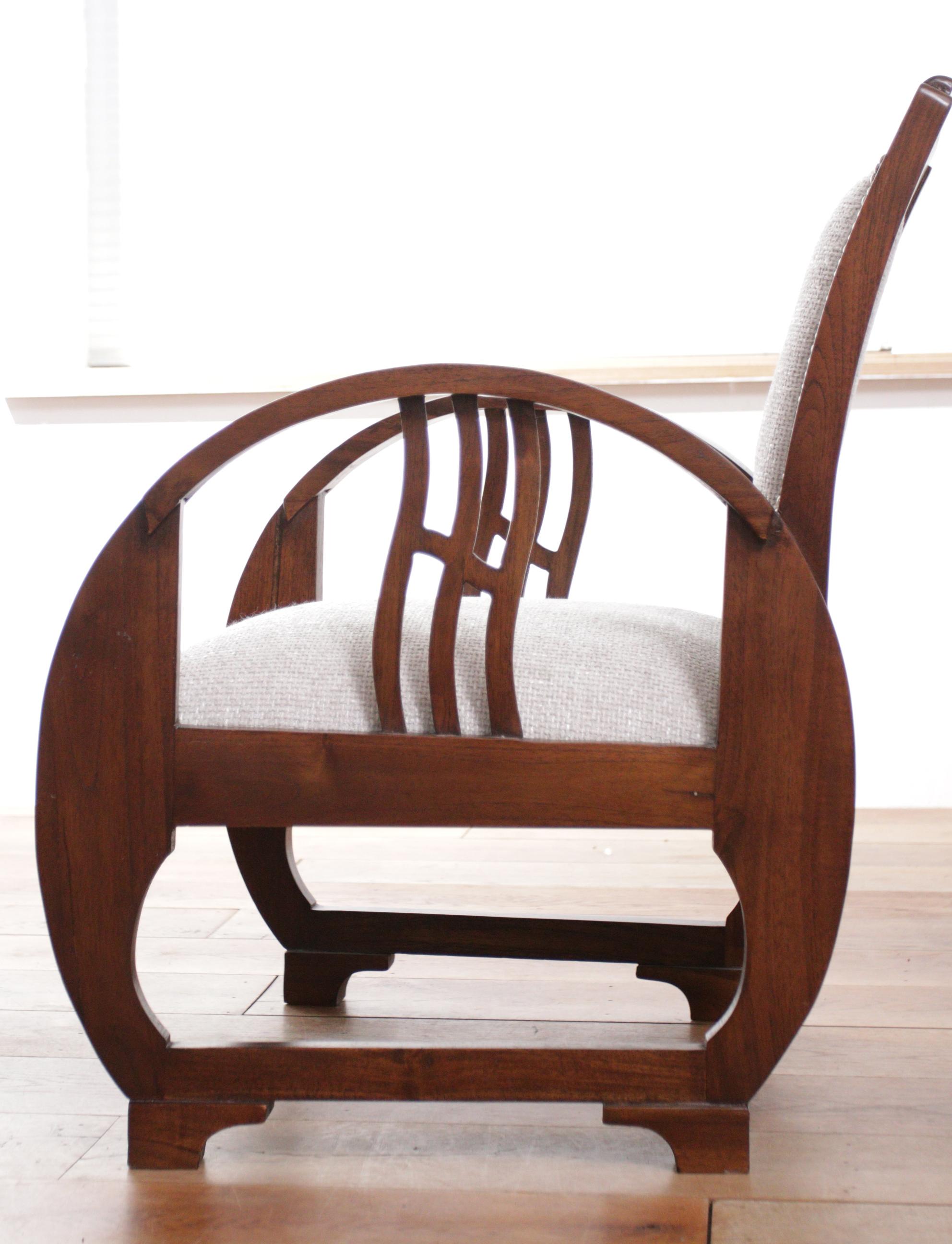 Deux rares et élégants fauteuils en bois Art Déco français vintage des années 1930 Bon état - En vente à Boven Leeuwen, NL