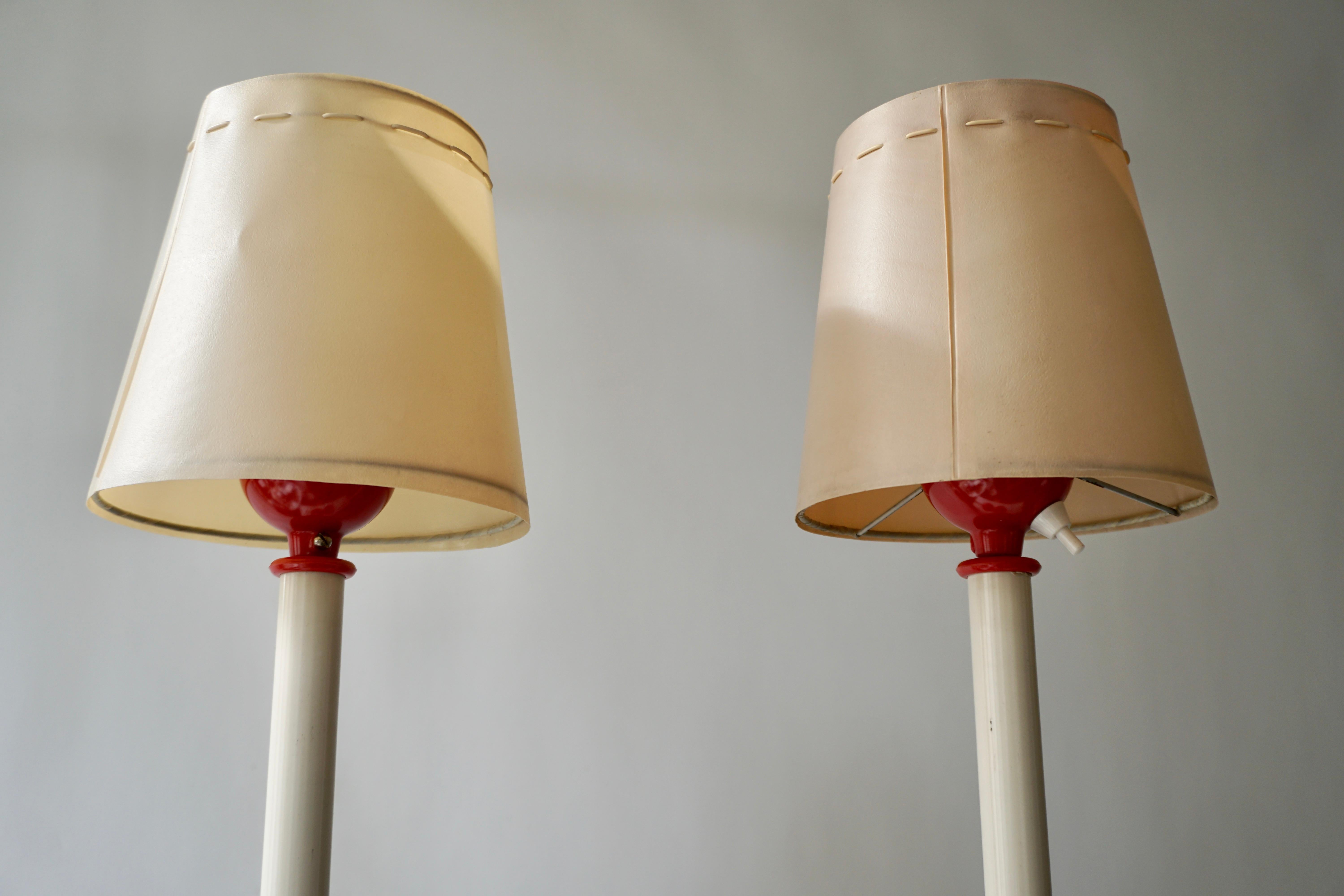 Two Red and White Floor Lamps For Sale 6