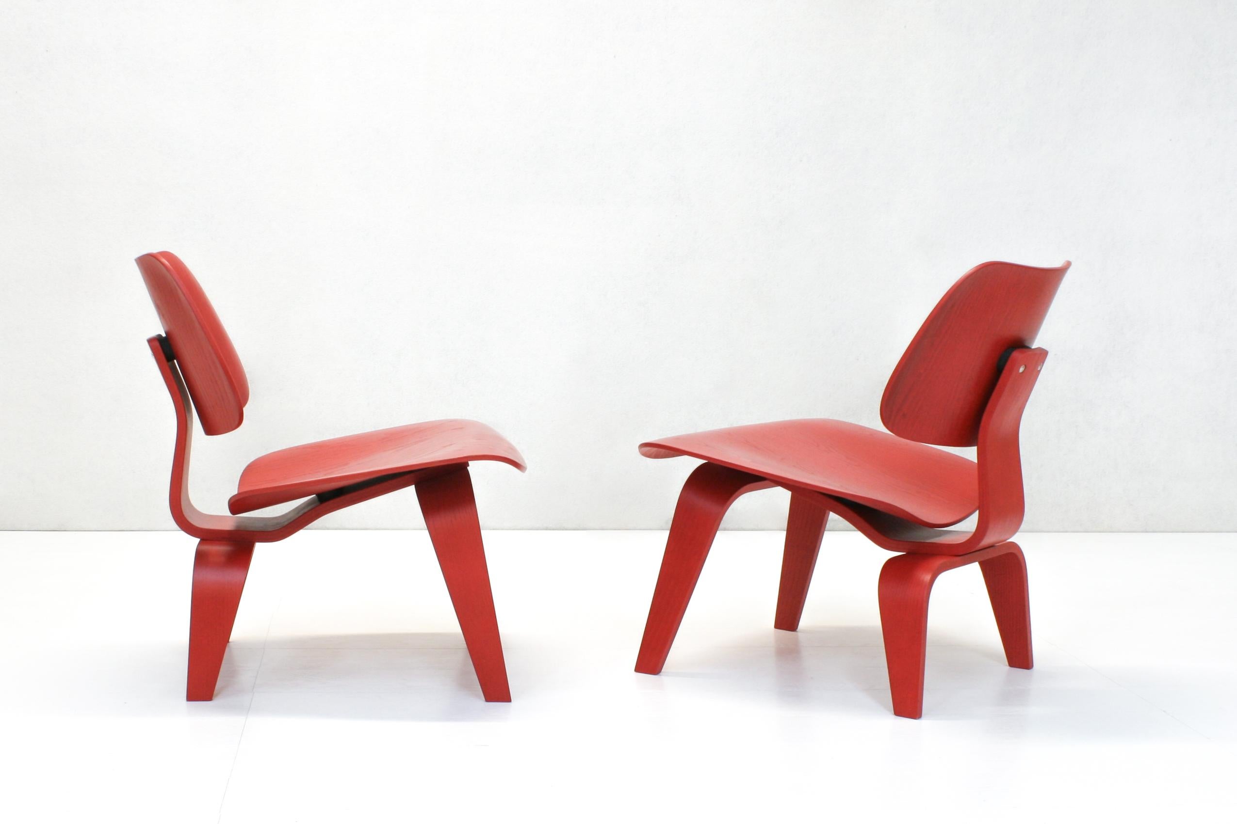 Mid-Century Modern Two Red Stained Ash Plywood Group LCW Chairs by Charles & Ray Eames for Vitra
