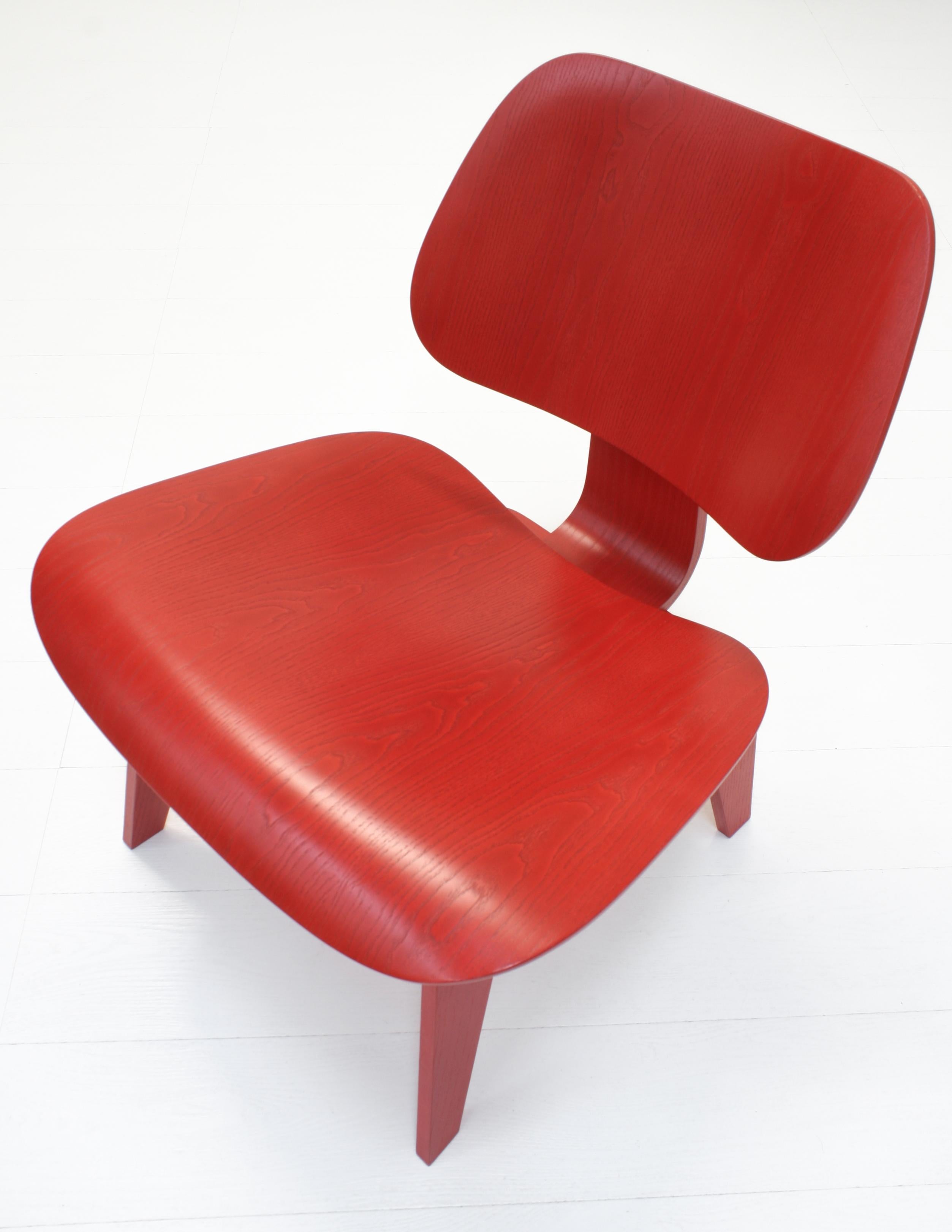 Swiss Two Red Stained Ash Plywood Group LCW Chairs by Charles & Ray Eames for Vitra