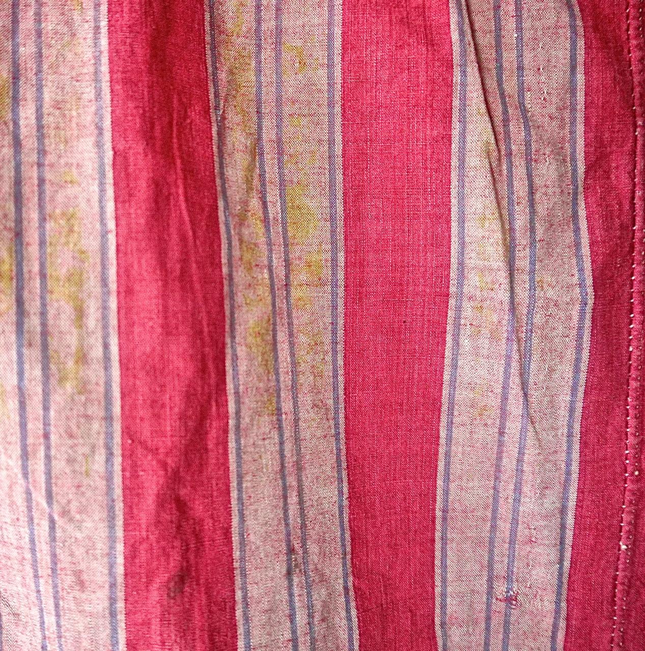 Two Red Striped Large Cotton Curtains, French, Late 18th Century For Sale 4