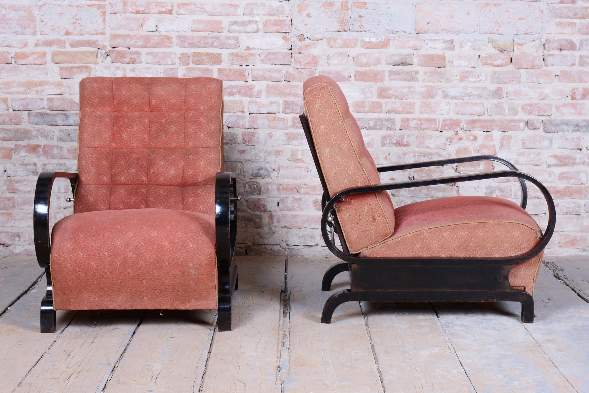 Dos sillones reclinables Art Decó restaurados, de Halabala, UP Závody, República Checa. 1920s Tela en venta