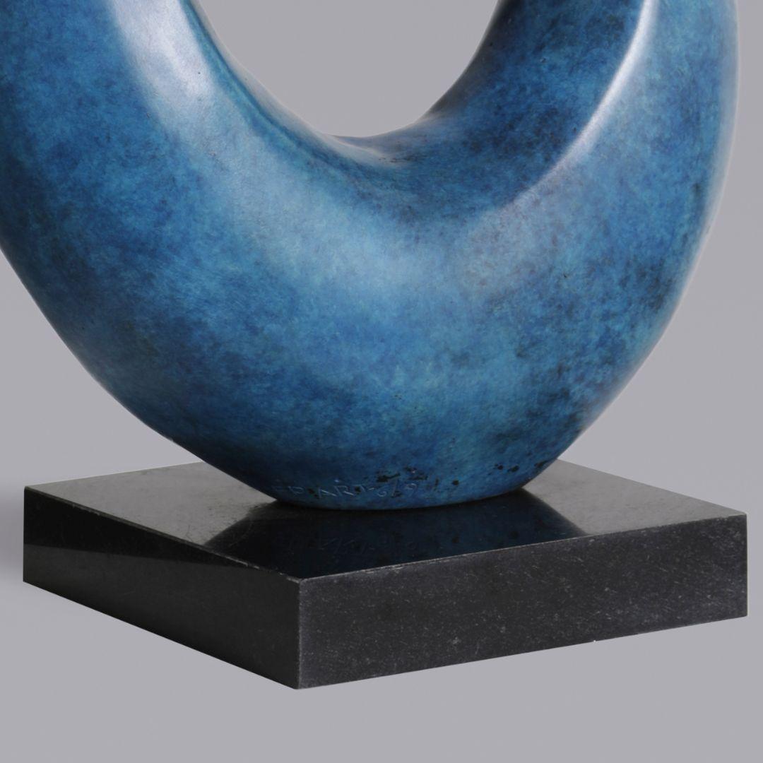Two Rings- Contemporary Italian Blue Patinated Bronze Abstract Modern Sculpture  For Sale 6