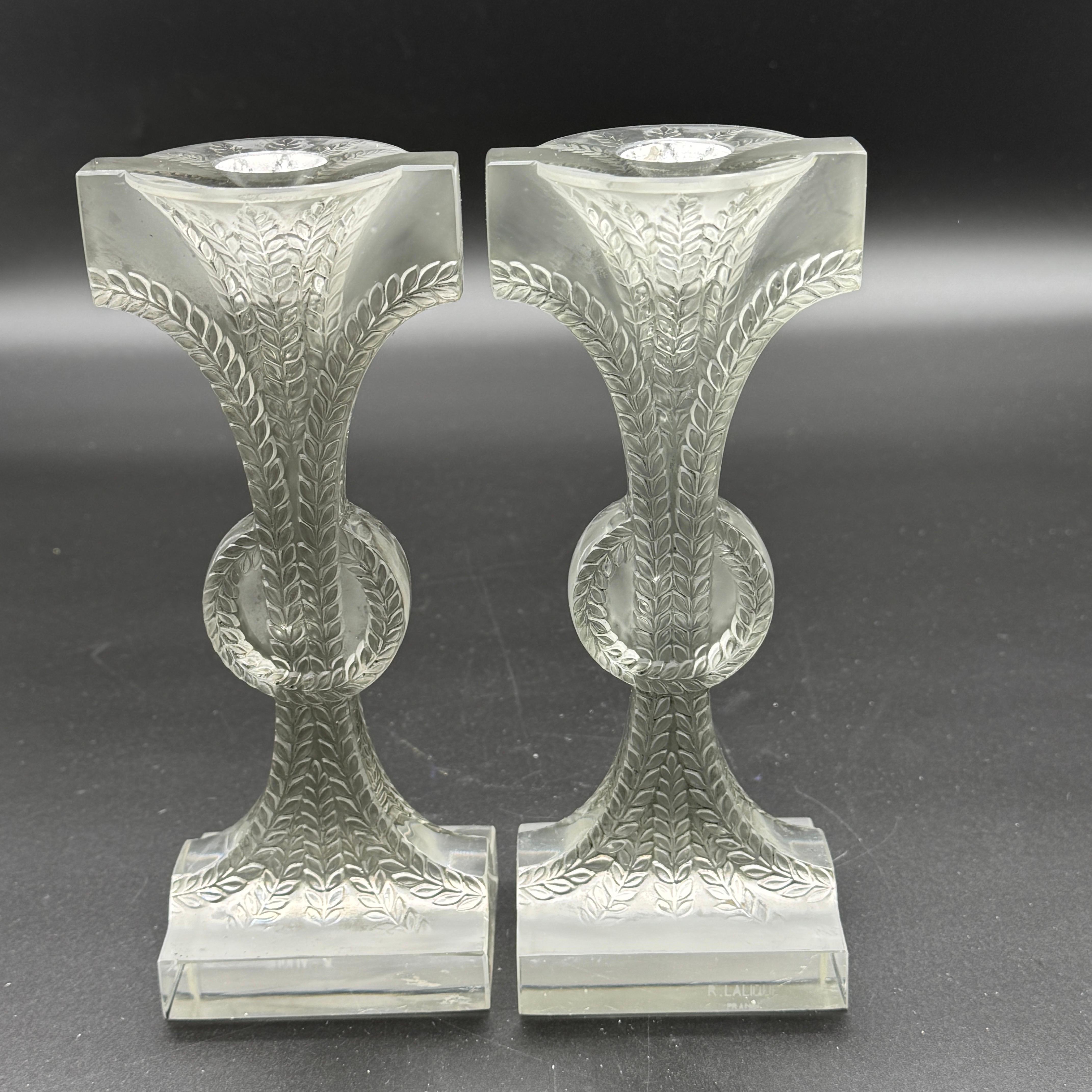 Due candelieri di vetro R.Lalique Rameaux in vendita 2