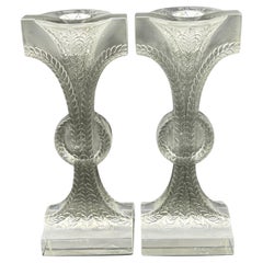Deux chandeliers en verre de Rameaux de R.Lalique
