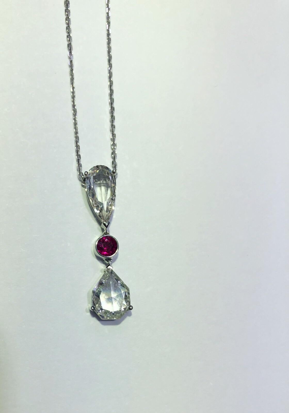 Two Rose Cut Diamonds 1.91 Carat Total with 0.39 Carat Round Ruby Necklace In Excellent Condition In Houston, TX