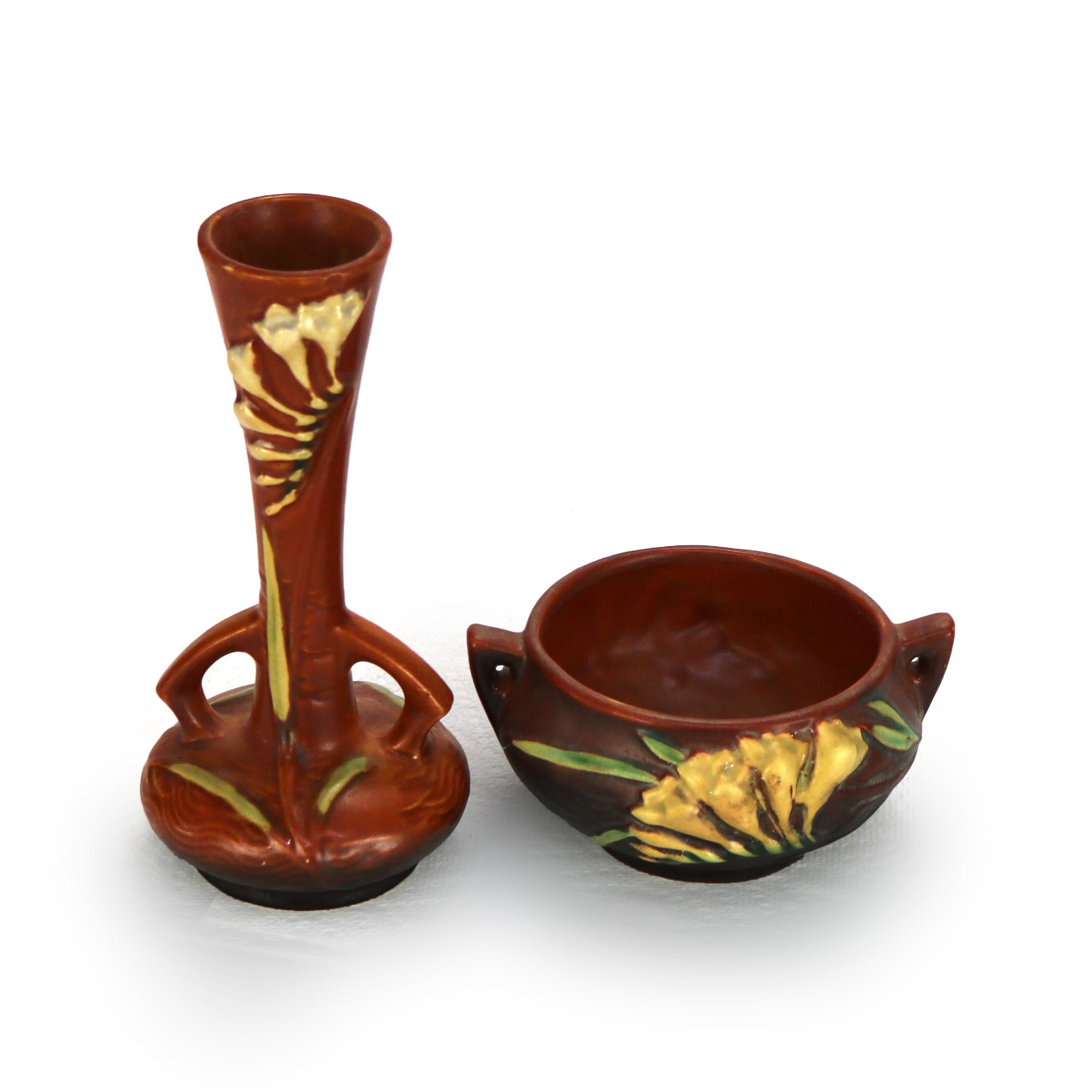 Two Roseville Art Pottery Brown Vase & Bowl with Freesia Pattern Mid 20thC In Good Condition For Sale In Big Flats, NY