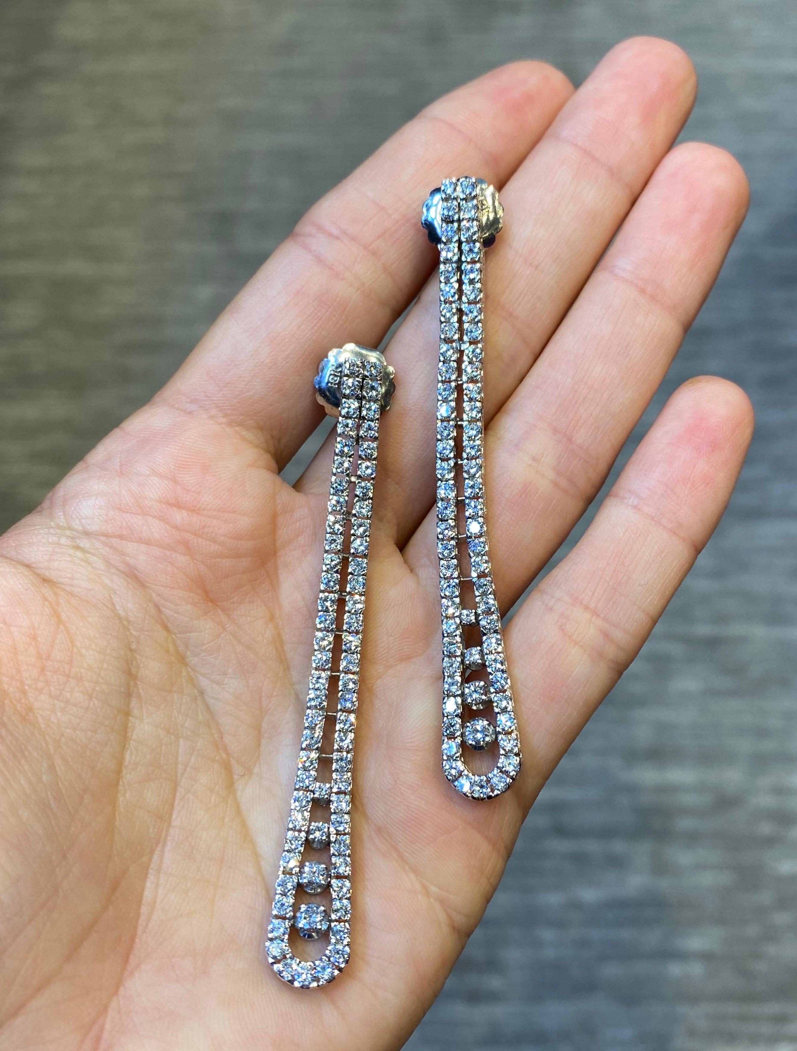 Two Row Diamond Dangle Earrings In Excellent Condition For Sale In New York, NY
