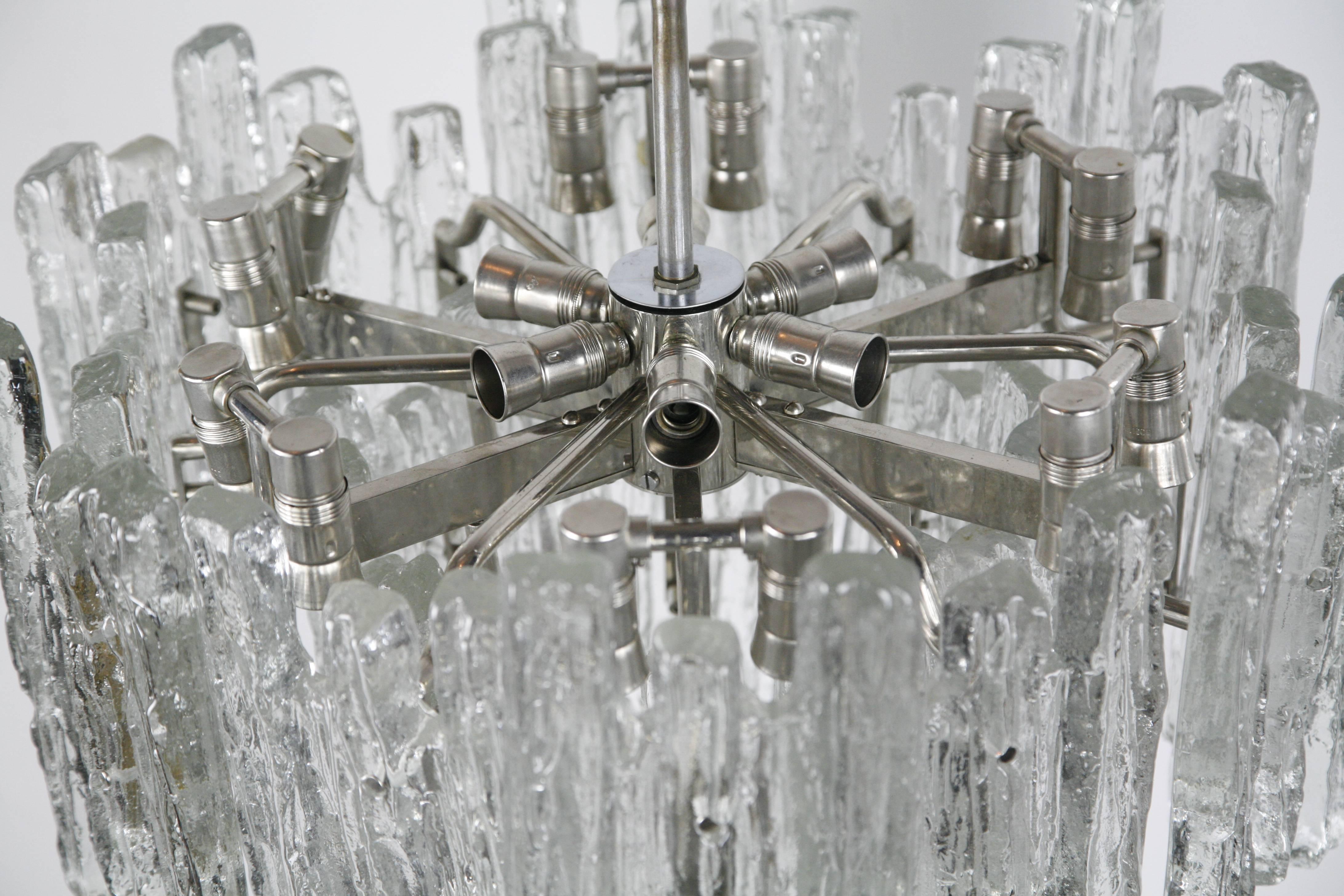 Mid-Century Modern Two Row Kalmar Matte Ice Glass Chandelier, Austria, 1960s For Sale