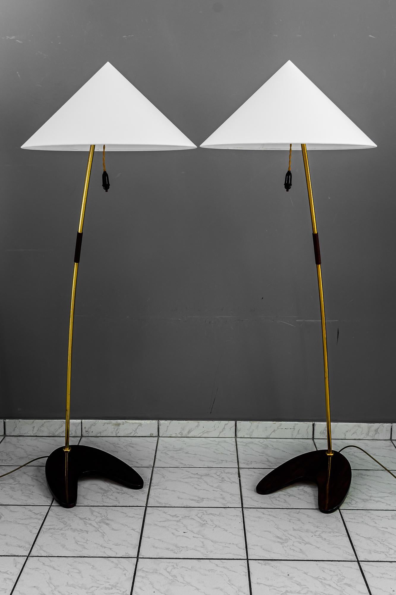 Two Rupert Nikoll floor lamps vienna around 1950s
Brass and wood
Original condition
The shades are replaced ( new )
Bulb is E27 up to 100 watts.