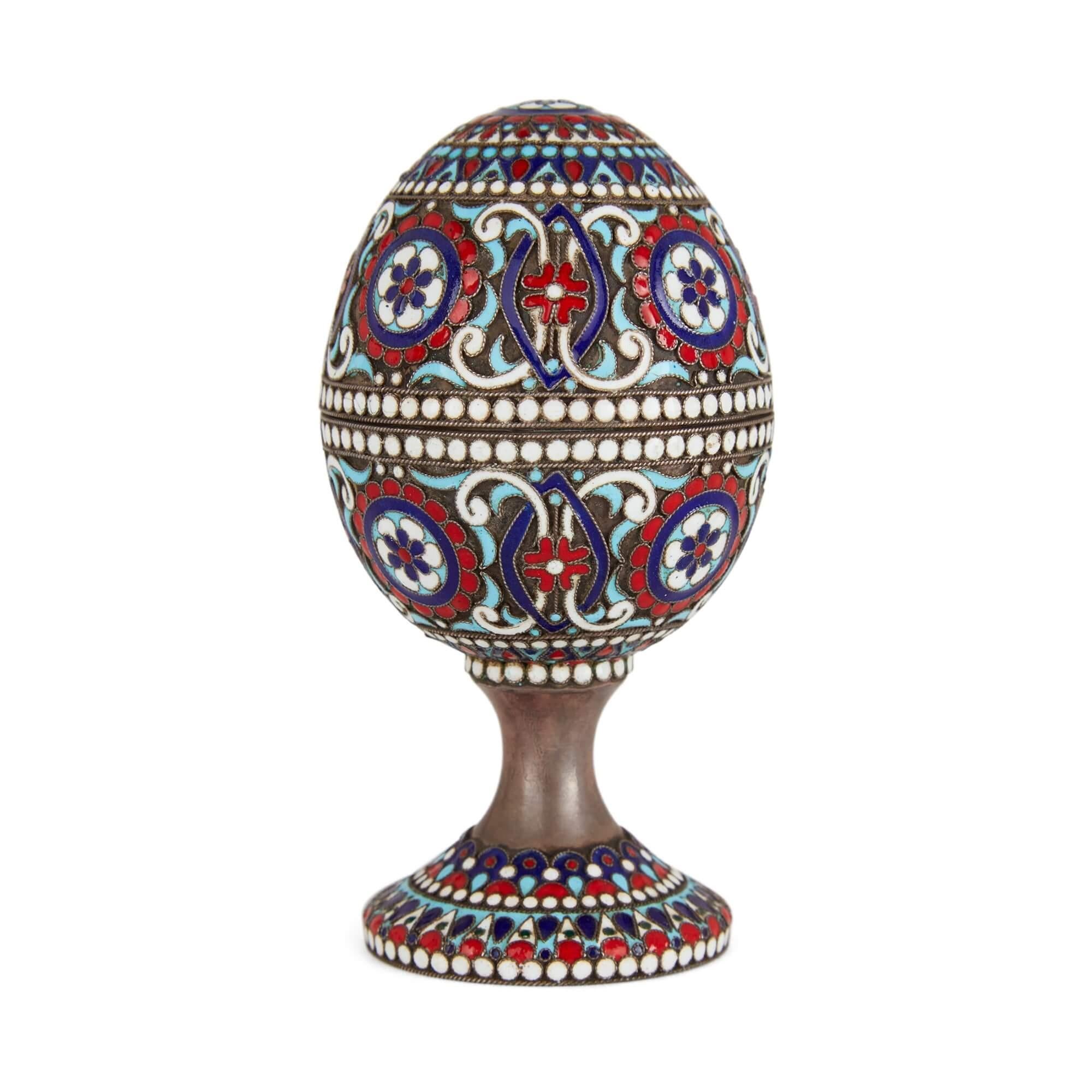 Two Russian Silver Gilt and Cloisonné Enamel Easter Eggs on Stands In Good Condition For Sale In London, GB