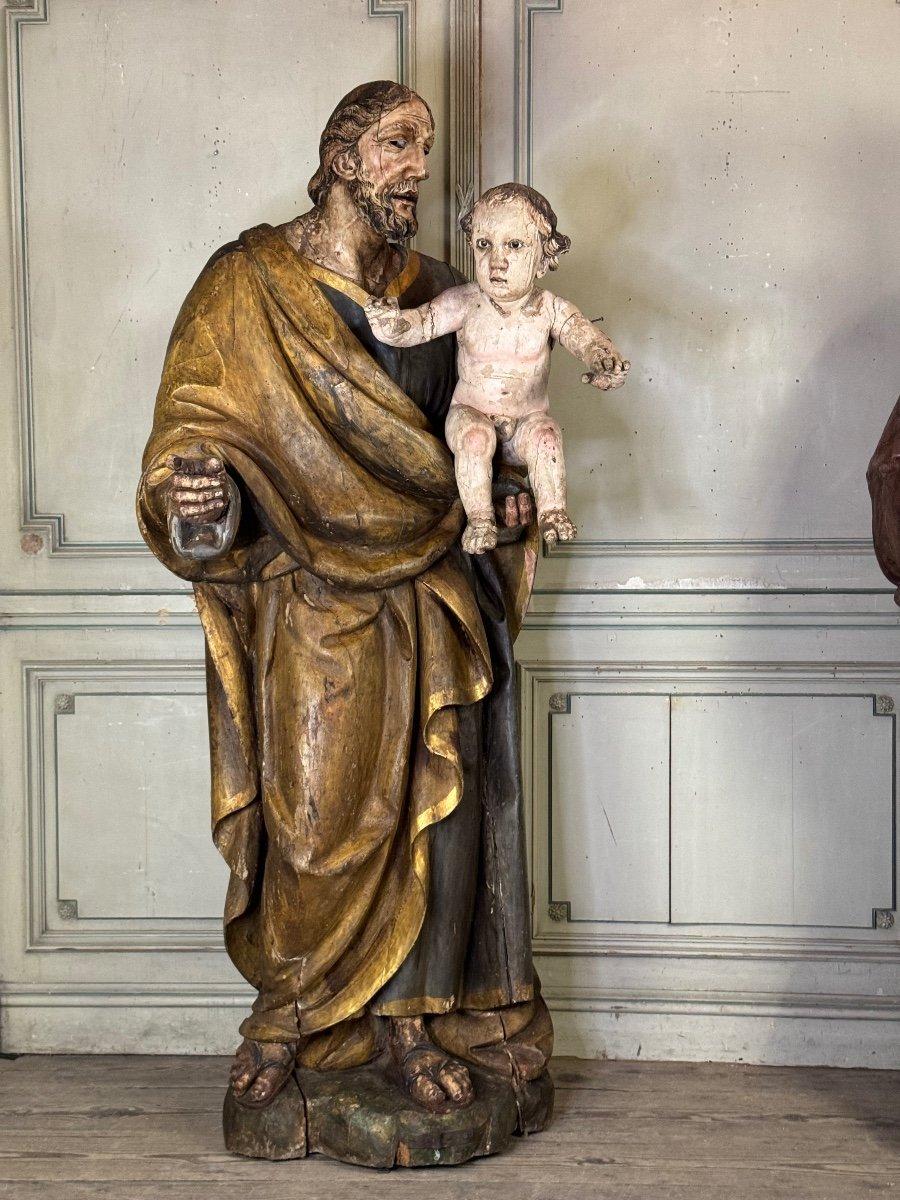 Portugais Deux saints en bois polychrome, Portugal, XVIIe siècle, taille humaine en vente