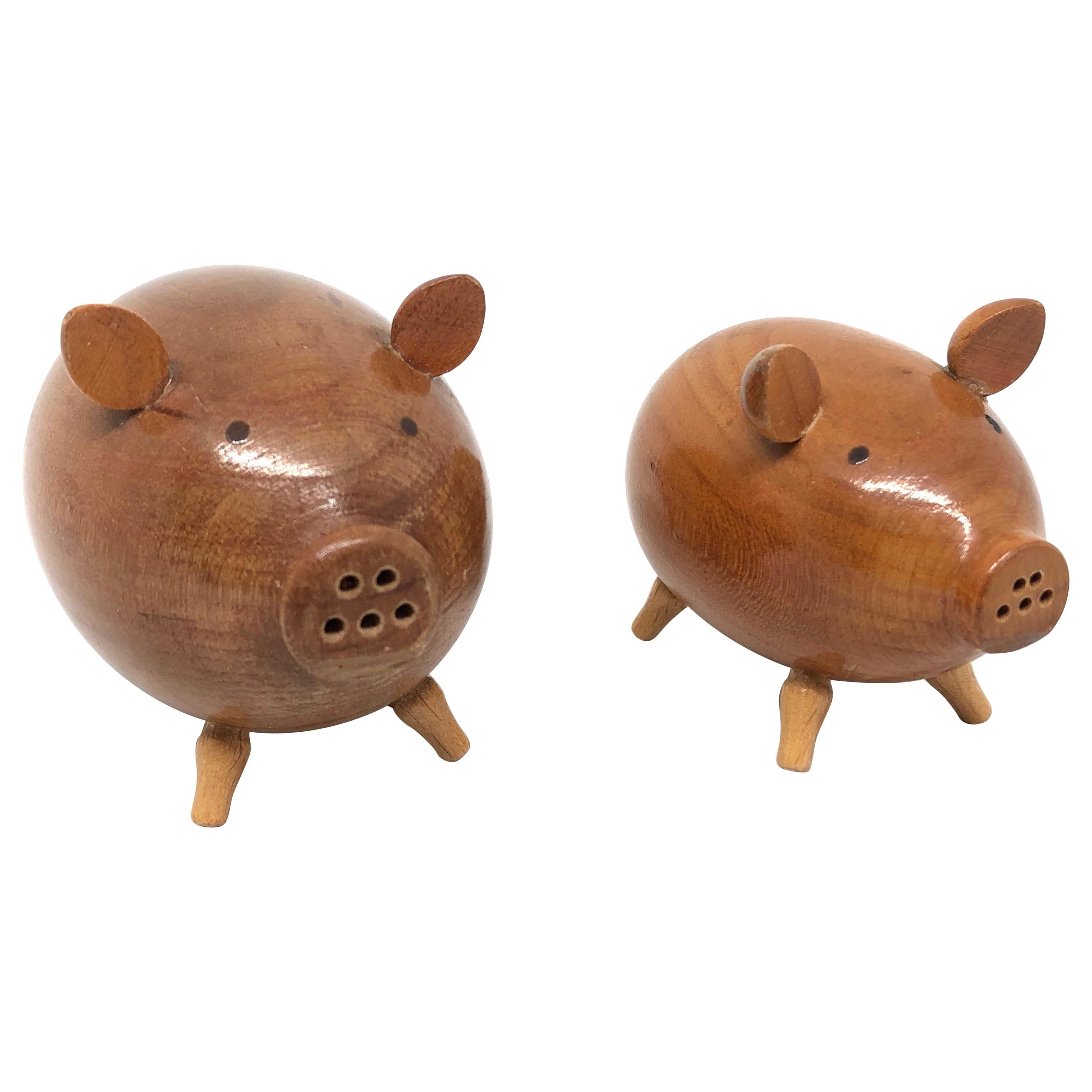 Two Salt & Paper Shaker Pigs Wood Danish Design, 1960s