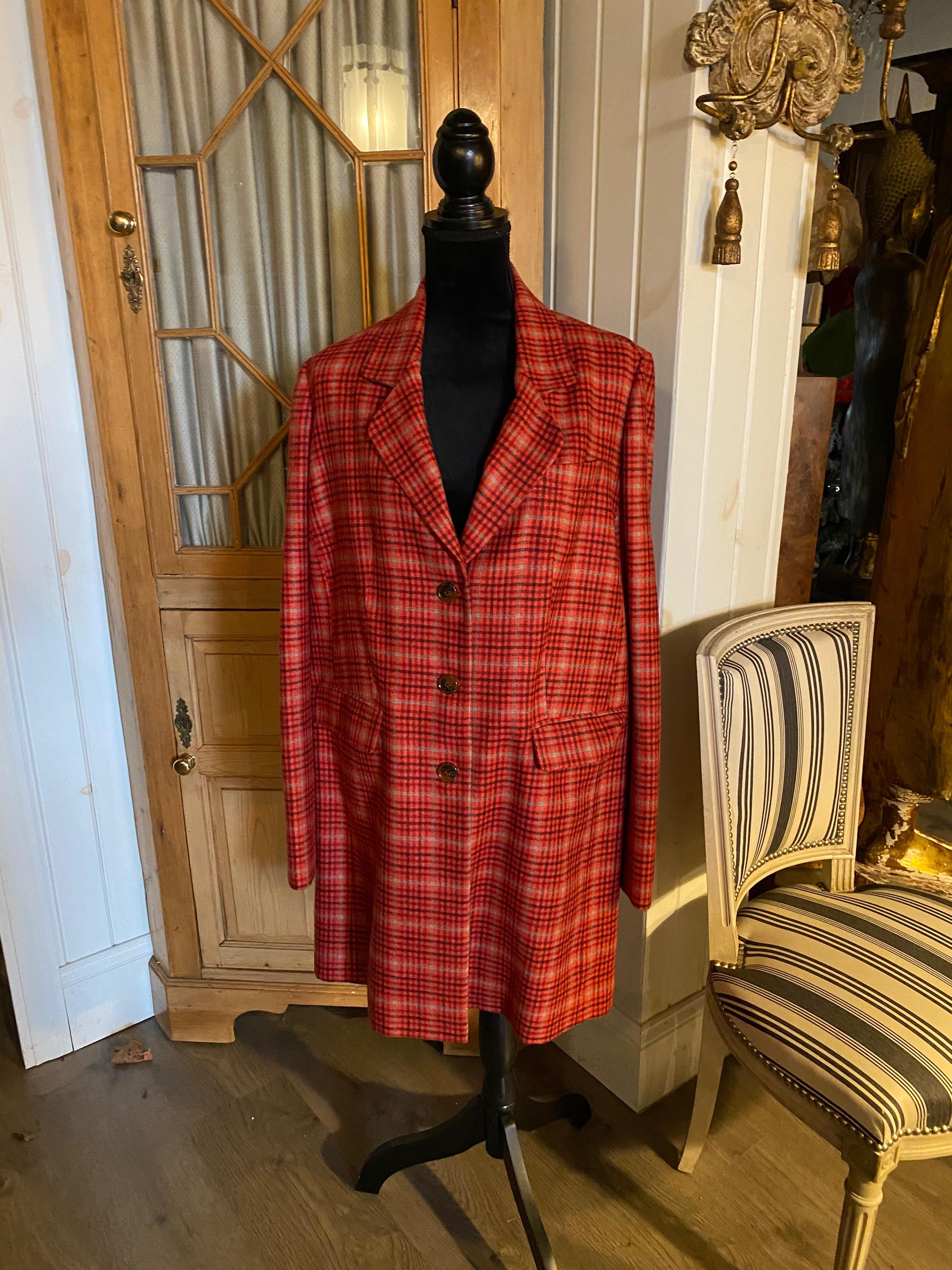 Two Sam Kori George Couture Atelier Cashmere Coats.
Priced per coat.
Comprising of a red plaid, and a grey and red window pane coat
Approximately size 12-14, Worn once.