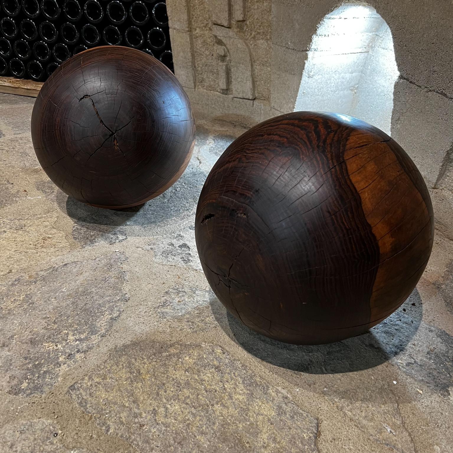 decorative wooden balls