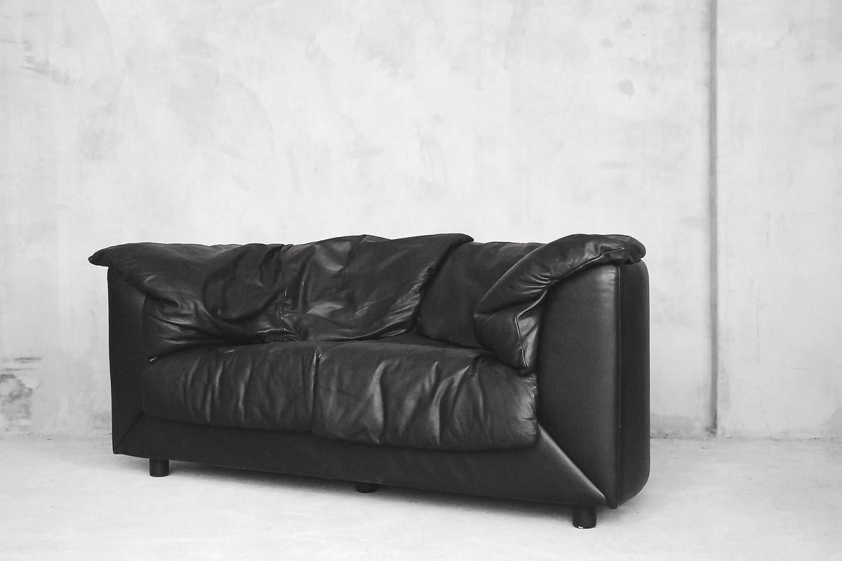 Two-Seat Black Leather Swiss Sofa by De Sede, 1980s 9
