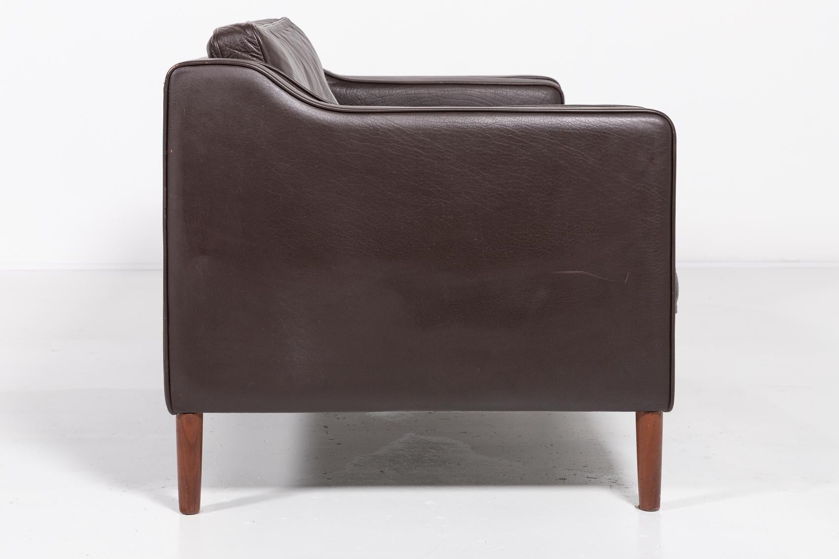 Fin du 20e siècle Canapé deux places en cuir brun de Mogens Hansen, Danemark en vente