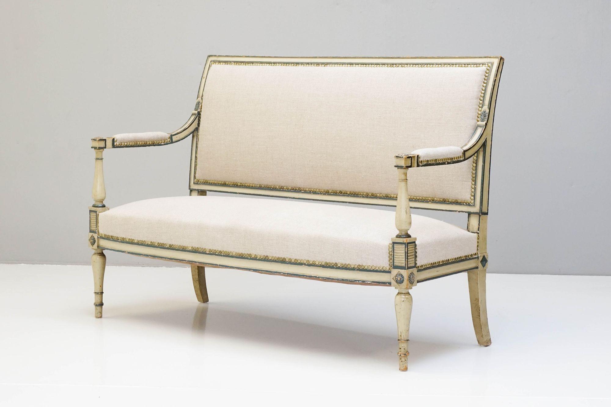 Two Seat Settee Francés en venta
