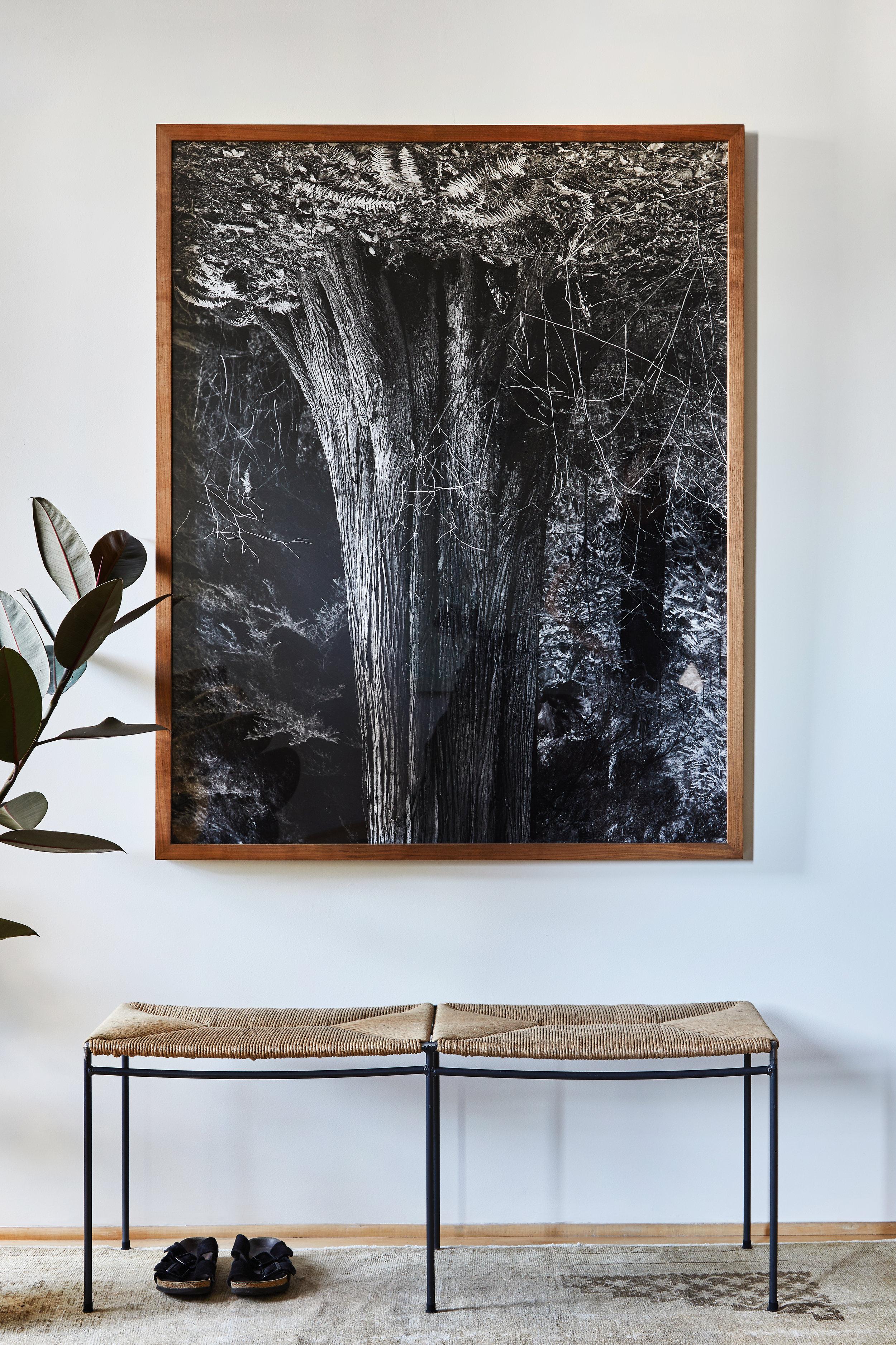 Banc en jonc tissé à la main à deux places et à une seule traverse Neuf - En vente à Venice, CA