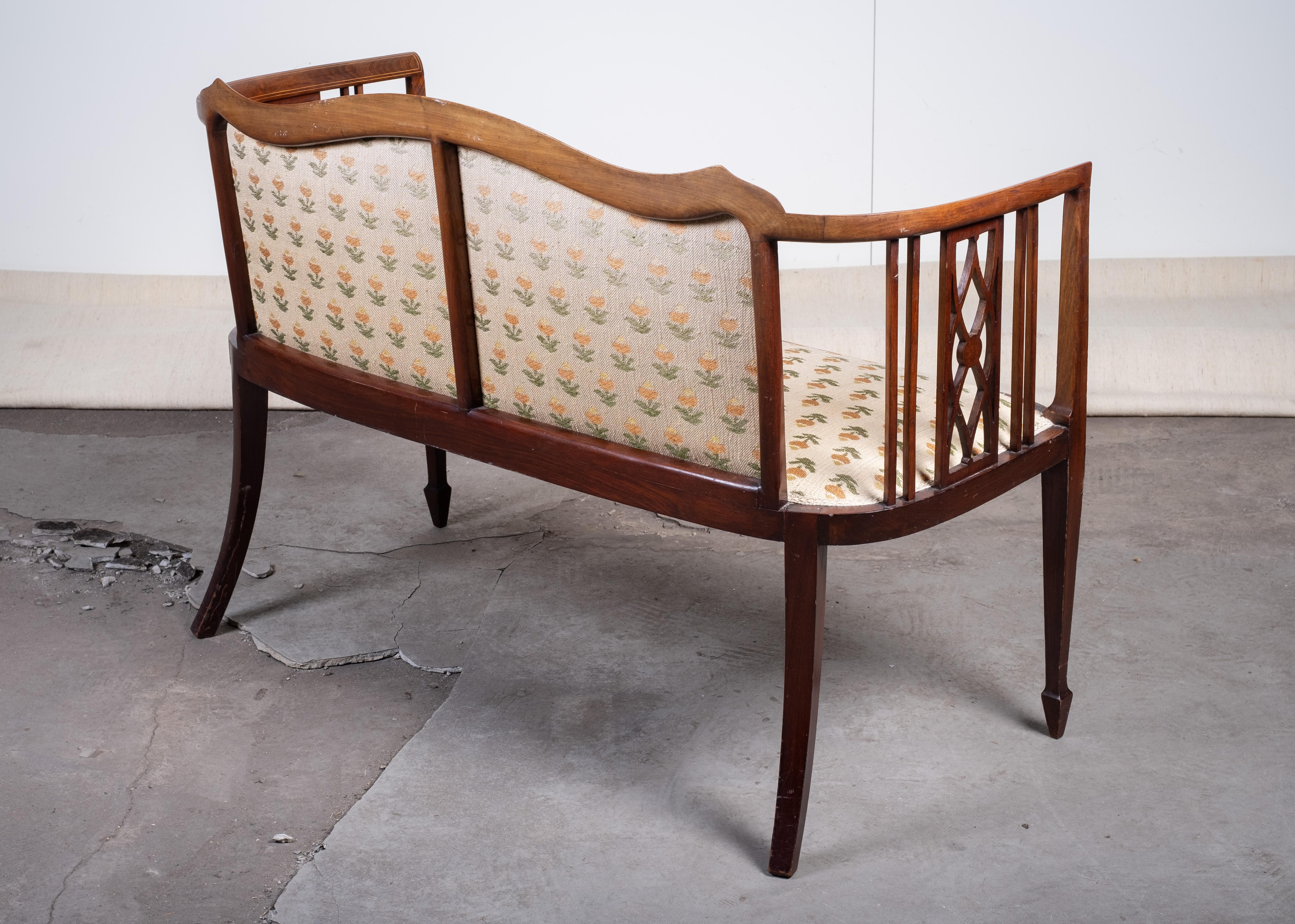 Two-Seat Sofa / Bench in Mahogany, Art Nouveau Style, Early 1900s For Sale 2
