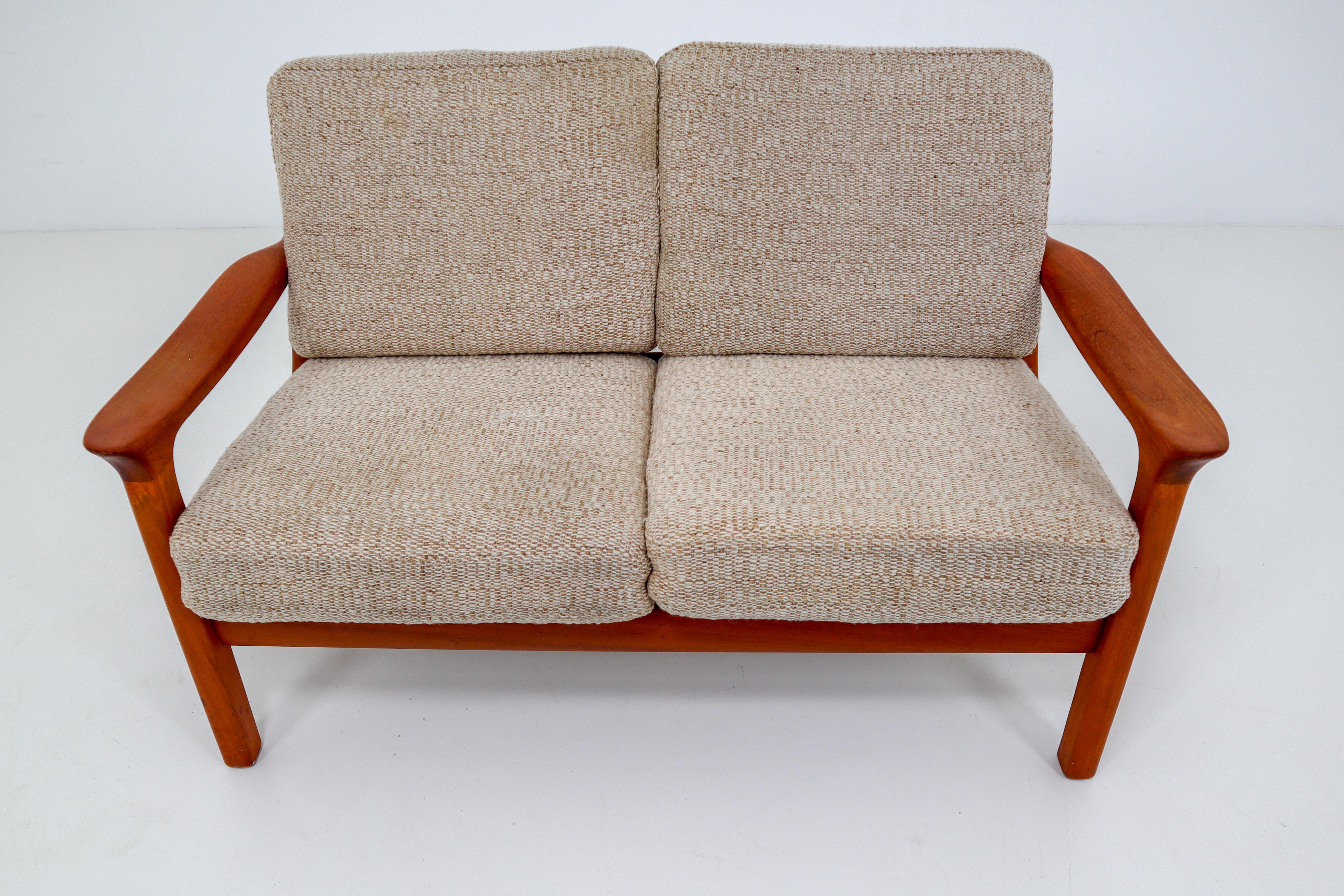 Danish Two-Seat Sofa in Teak by Juul Kristensen and Glostrup Furniture, 1960s