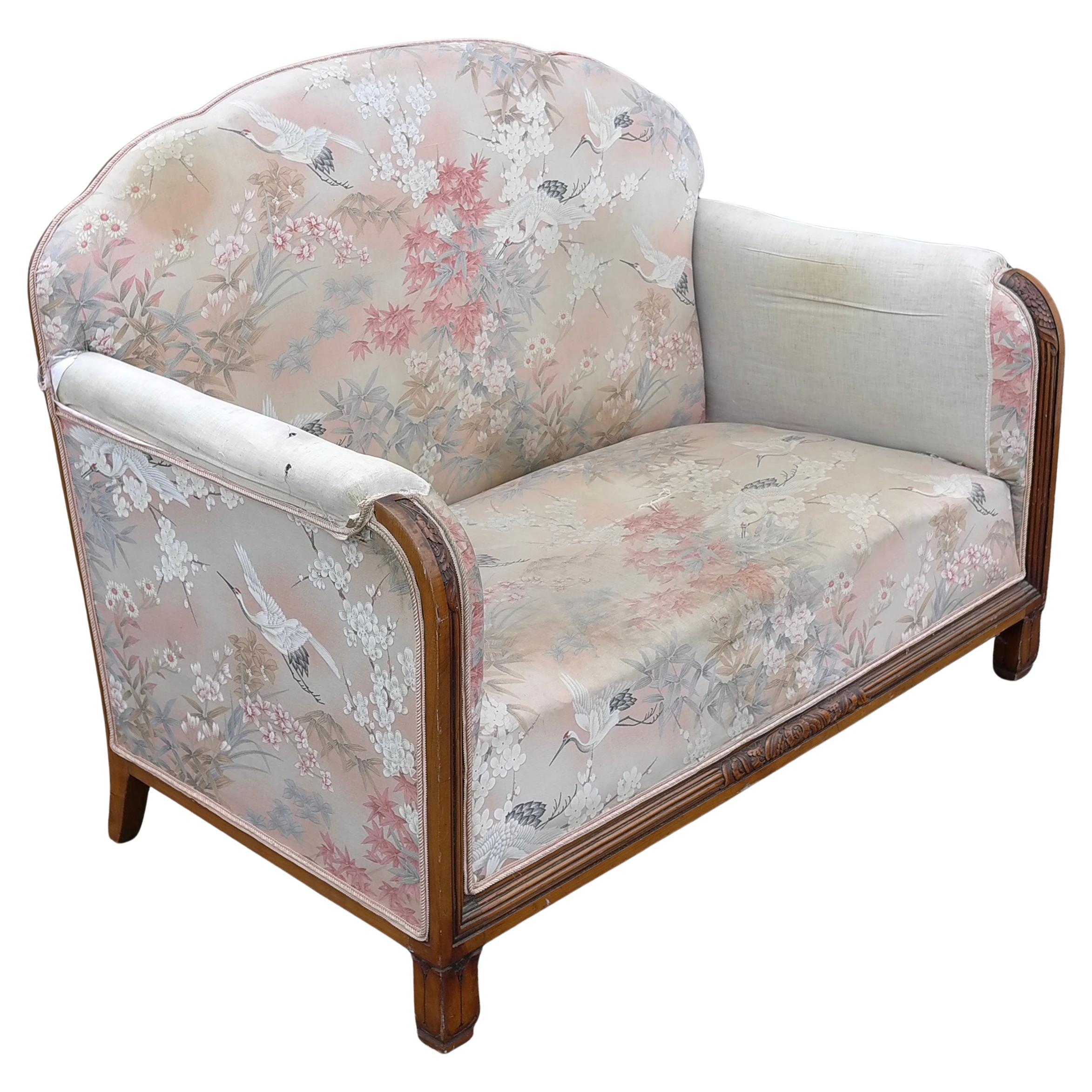 Zweisitziges Sofa Maurice Dufrene, mit floralen Schnitzereien, Frankreich 1920er Jahre (Art déco) im Angebot