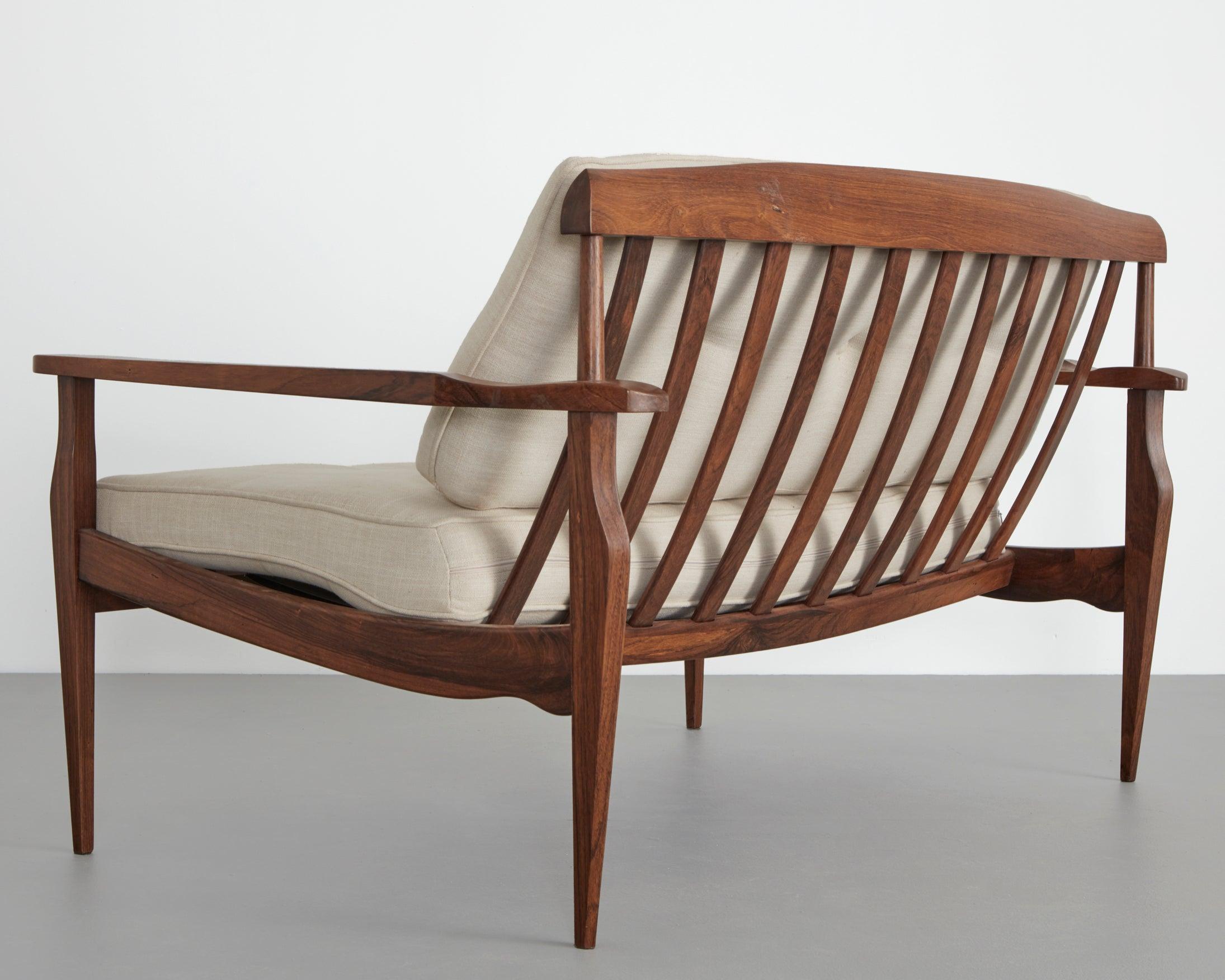 Brazilian Two-Seat Sofa with Rosewood Frame Designed by Joaquim Tenreiro For Sale