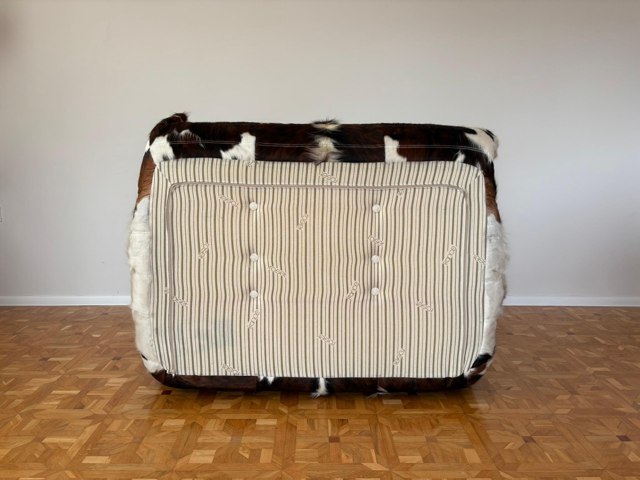 20th Century Two-Seater Cow Leather Togo Sofa by Michel Ducaroy for Ligne Roset