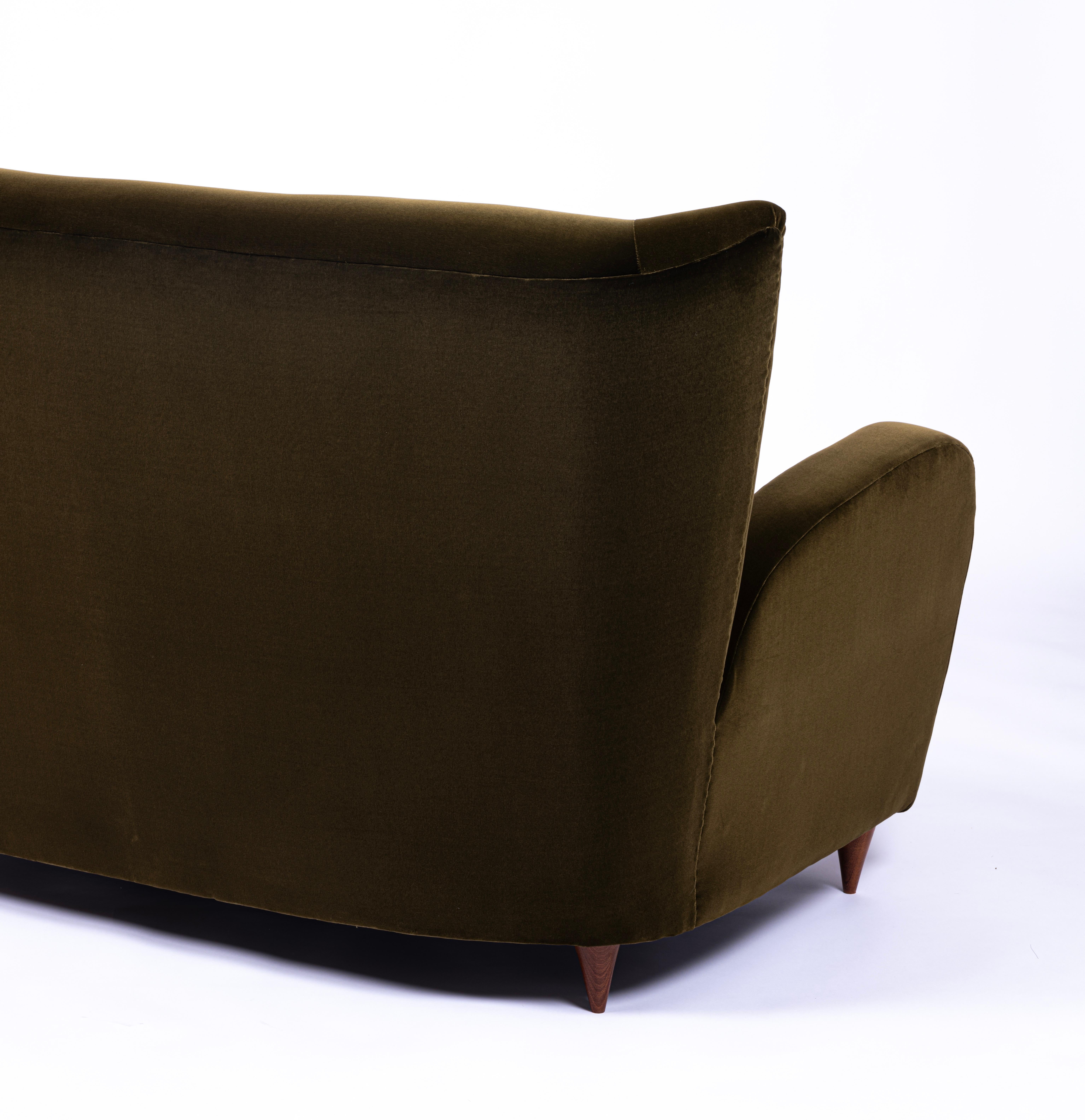 Two-Seater Green Velvet Sofa by Paolo Buffa for the Hotel Bristol, Italy, c.1950 2