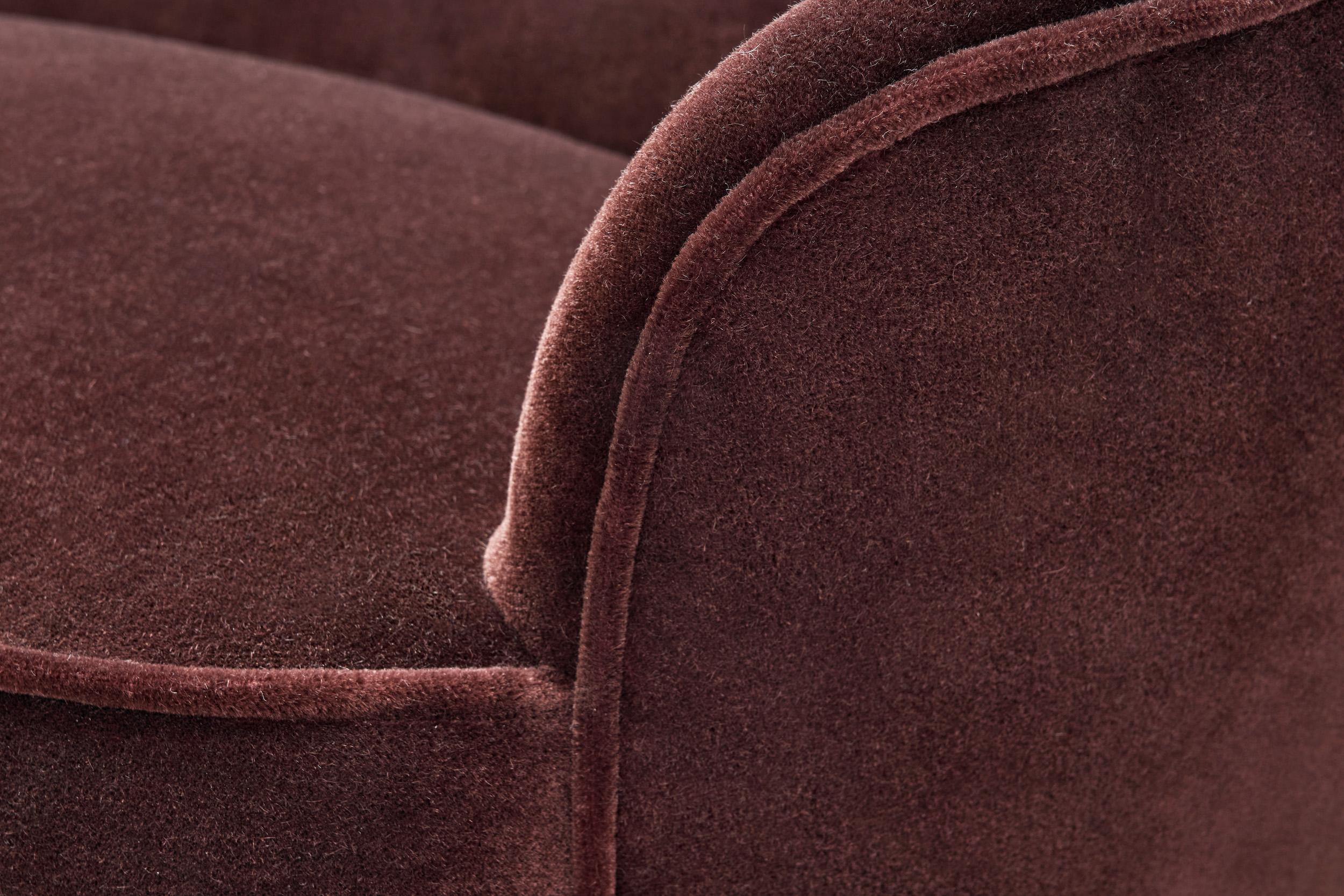 Zweisitziges italienisches Sofa der Jahrhundertmitte, Italien um 1950 im Angebot 6